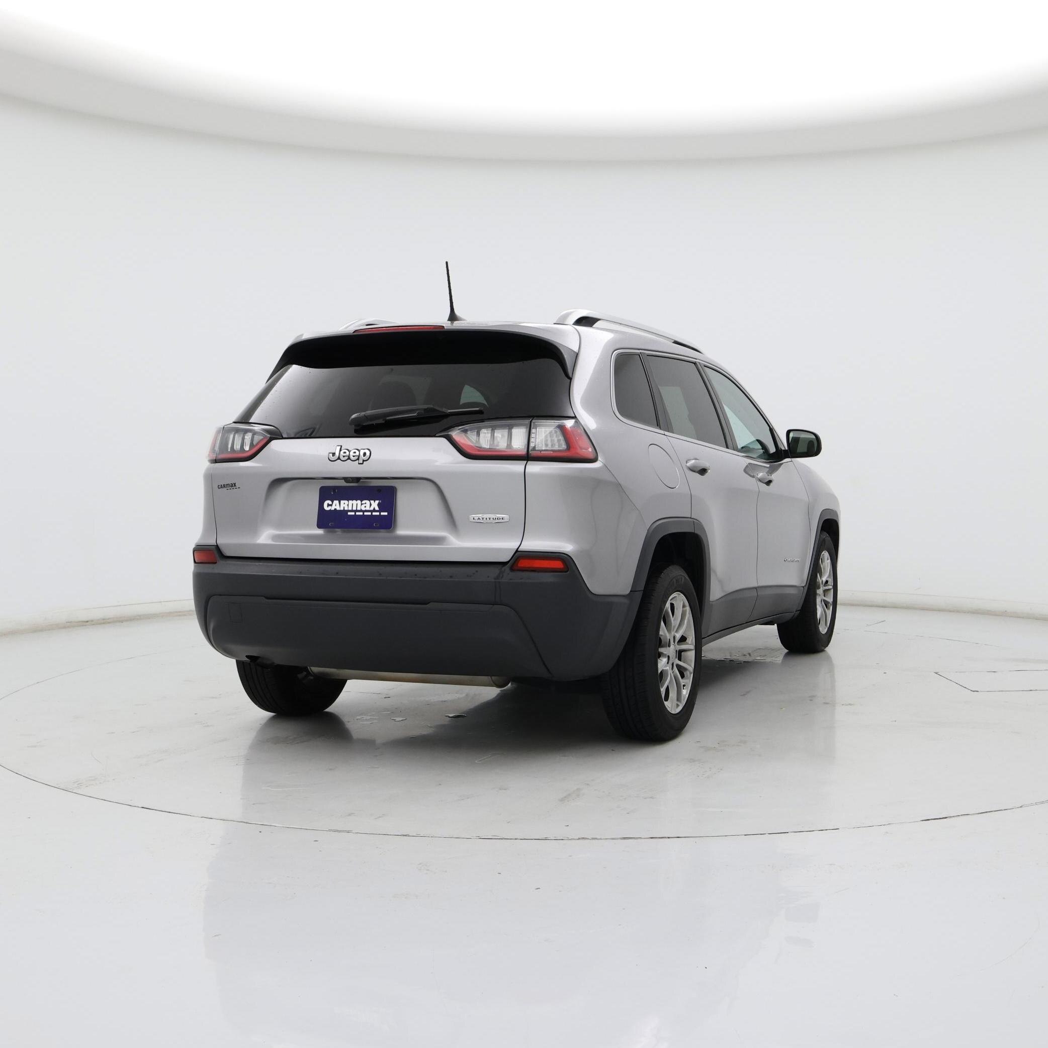 Thumbnail: 2019 Jeep Cherokee - 8