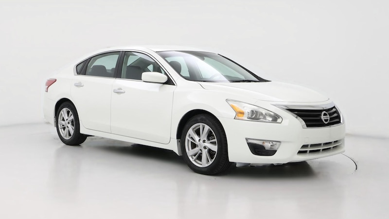 2013 Nissan Altima SV Hero Image