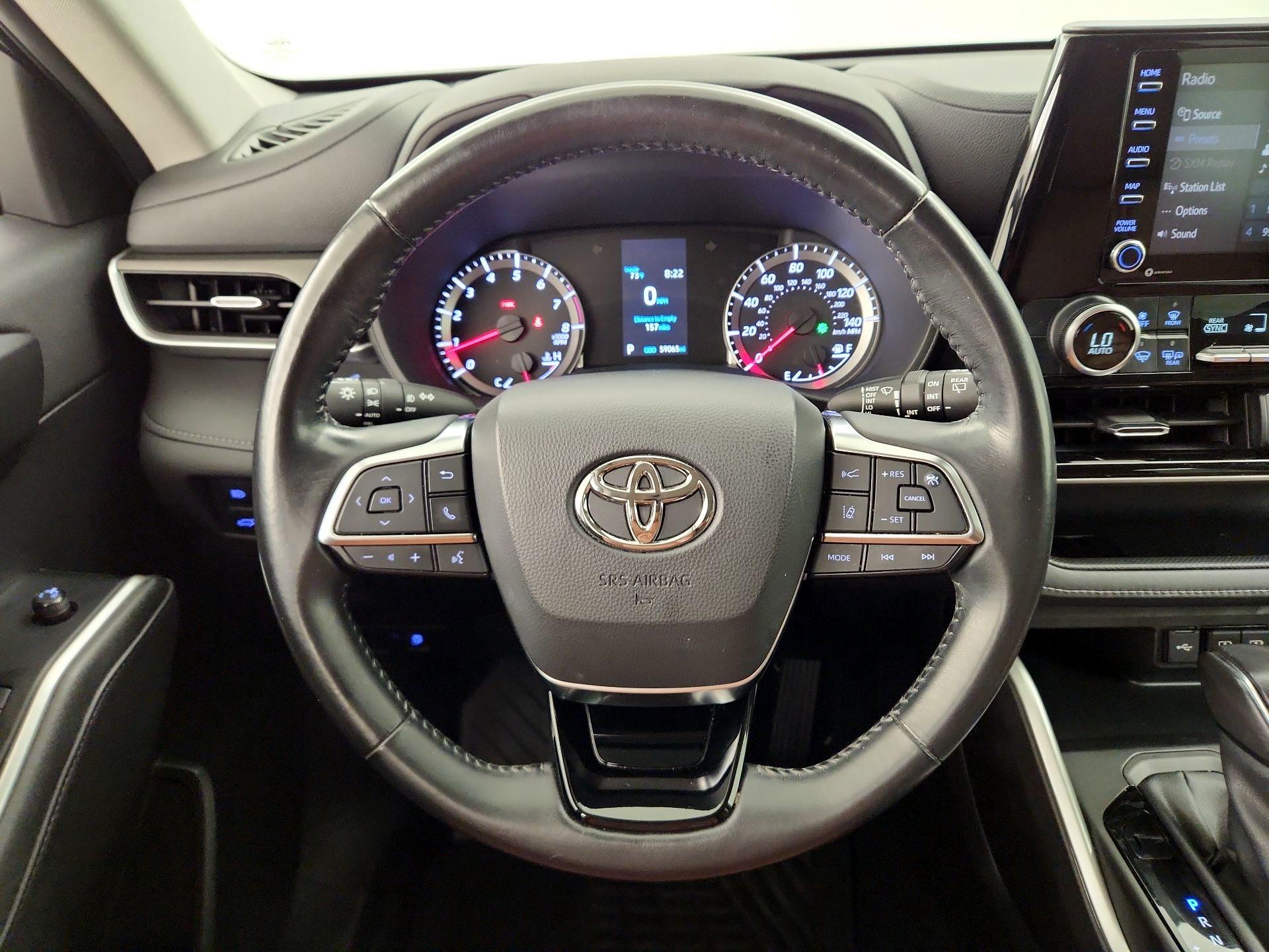 Thumbnail: 2020 Toyota Highlander - 10
