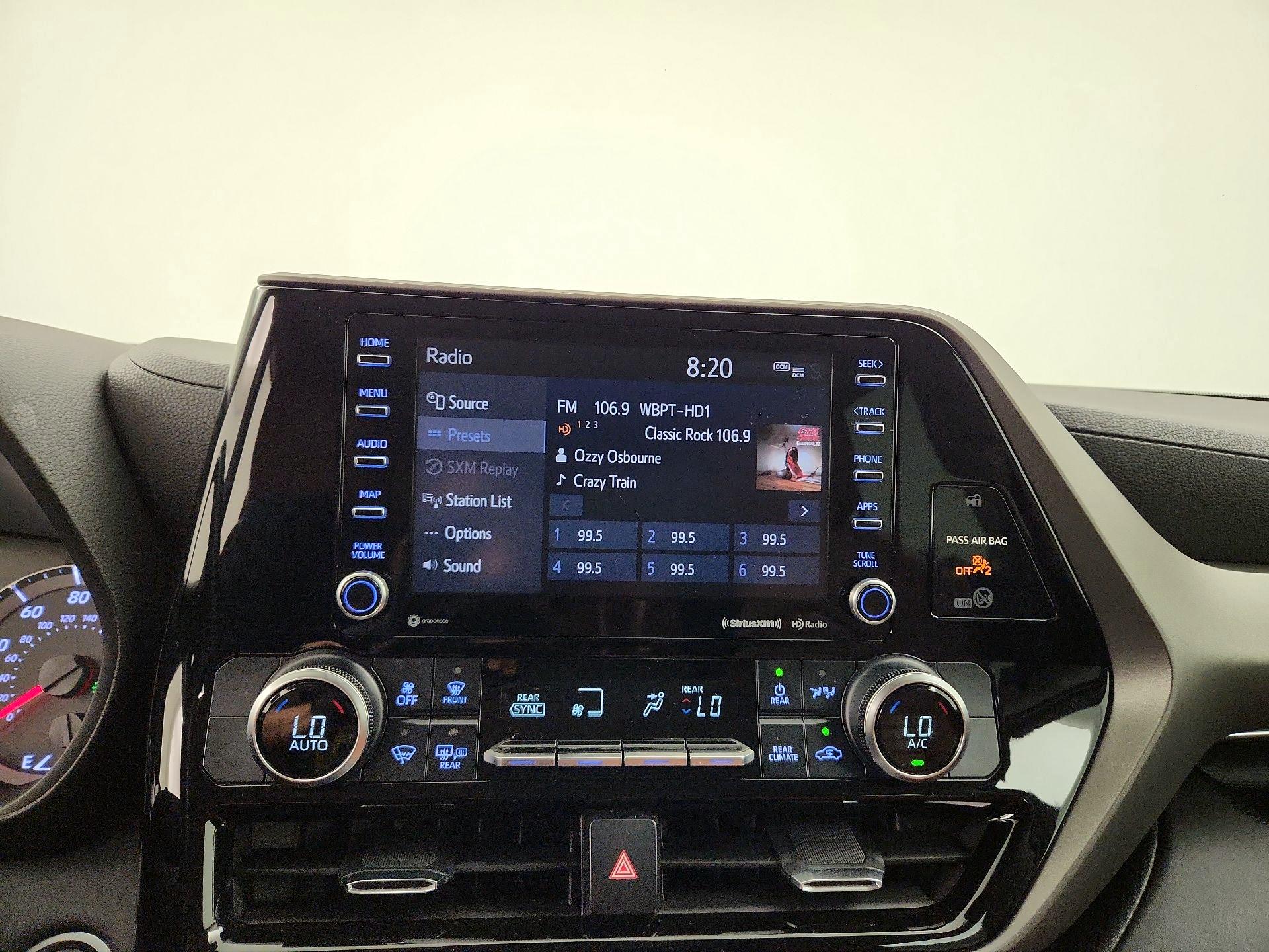 Thumbnail: 2020 Toyota Highlander - 15