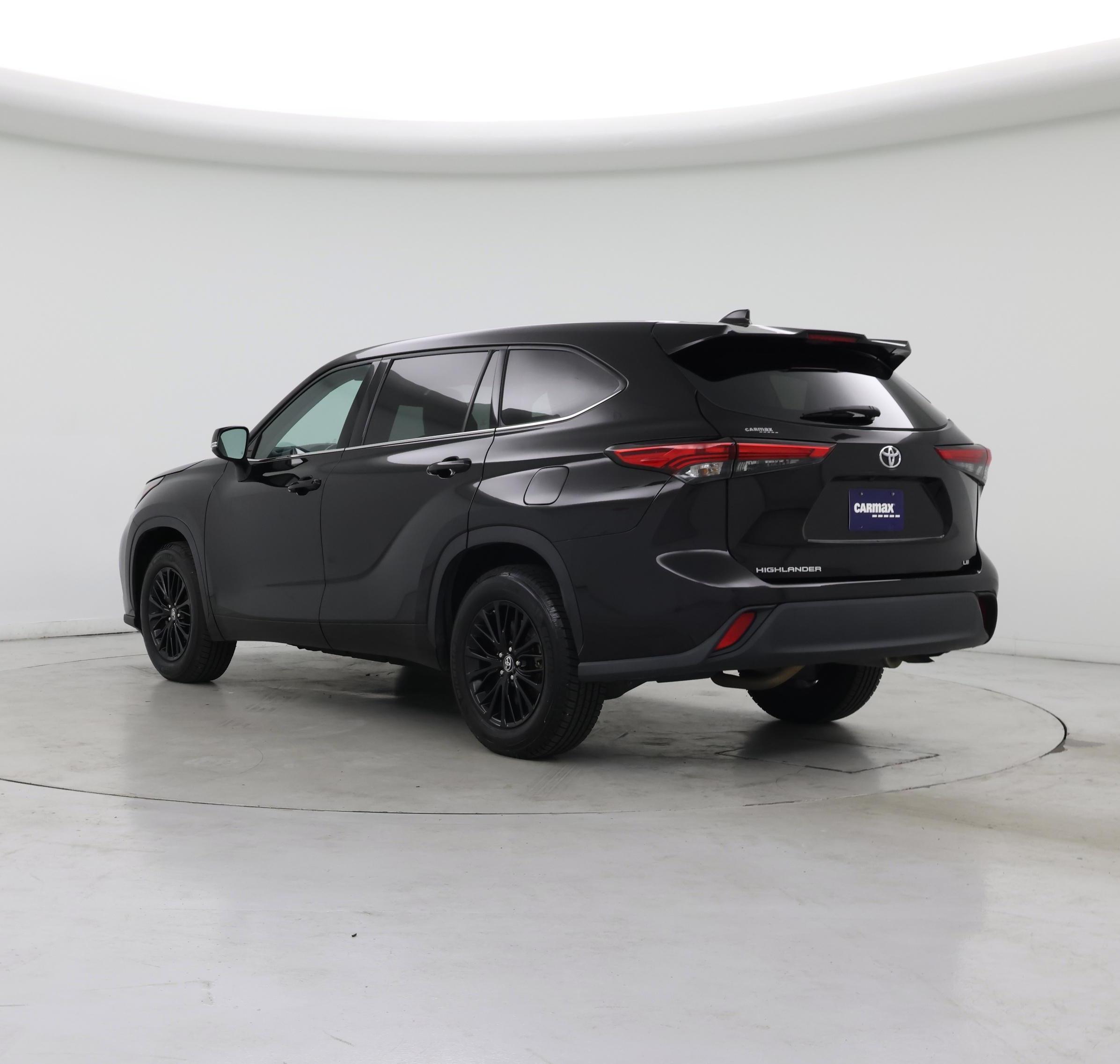 Thumbnail: 2020 Toyota Highlander - 2
