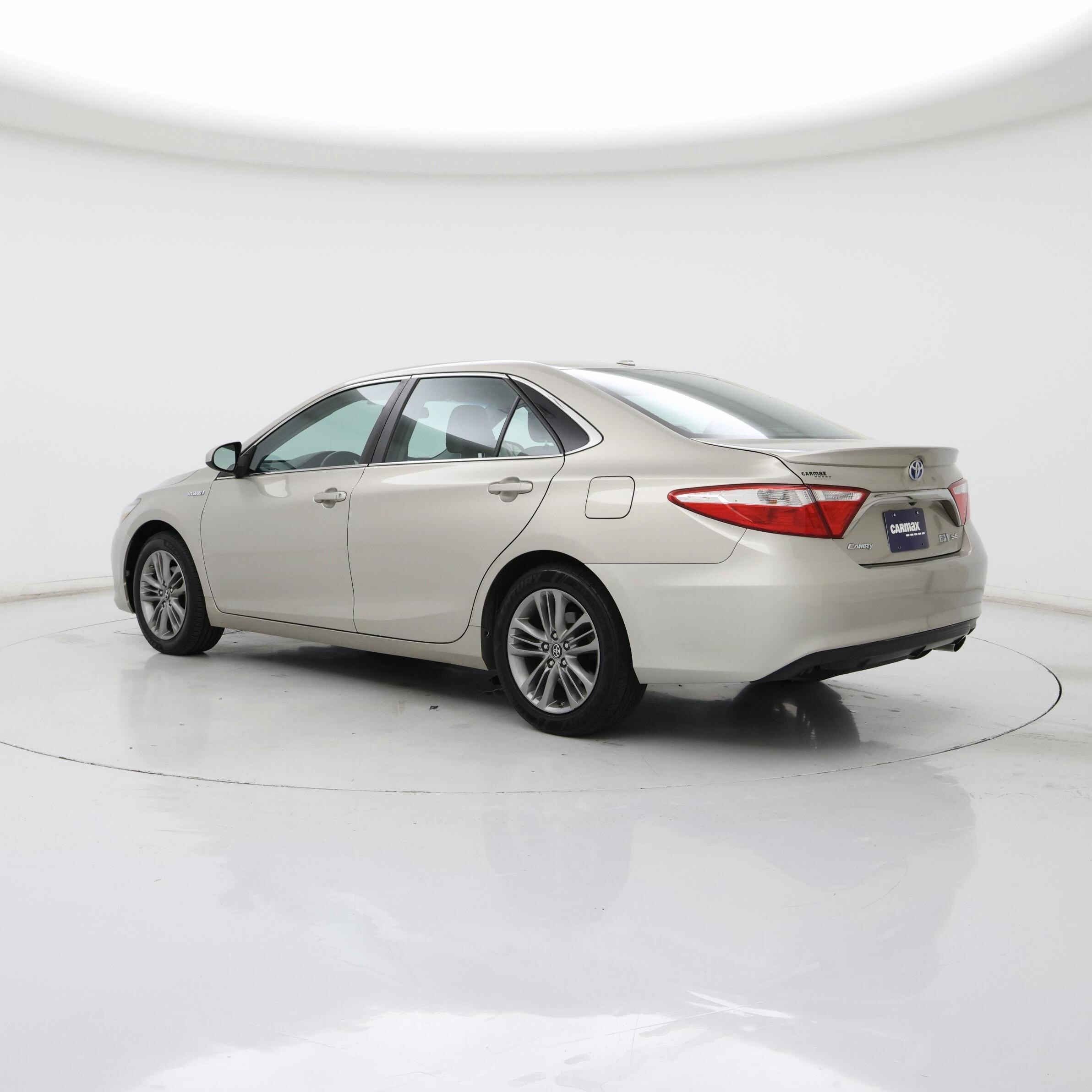 Thumbnail: 2017 Toyota Camry - 2