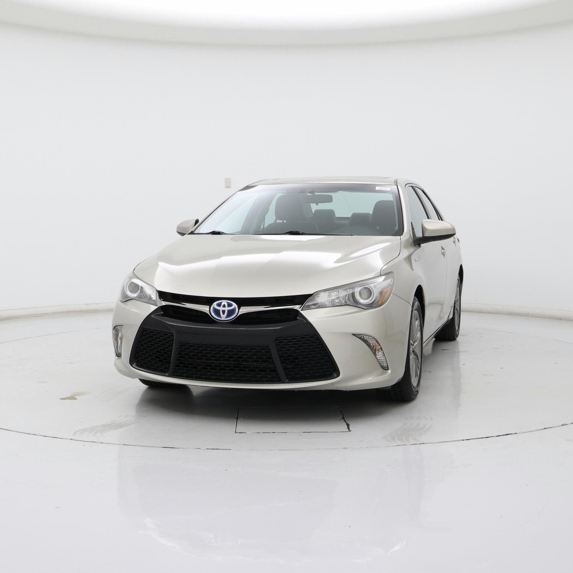 Thumbnail: 2017 Toyota Camry - 4