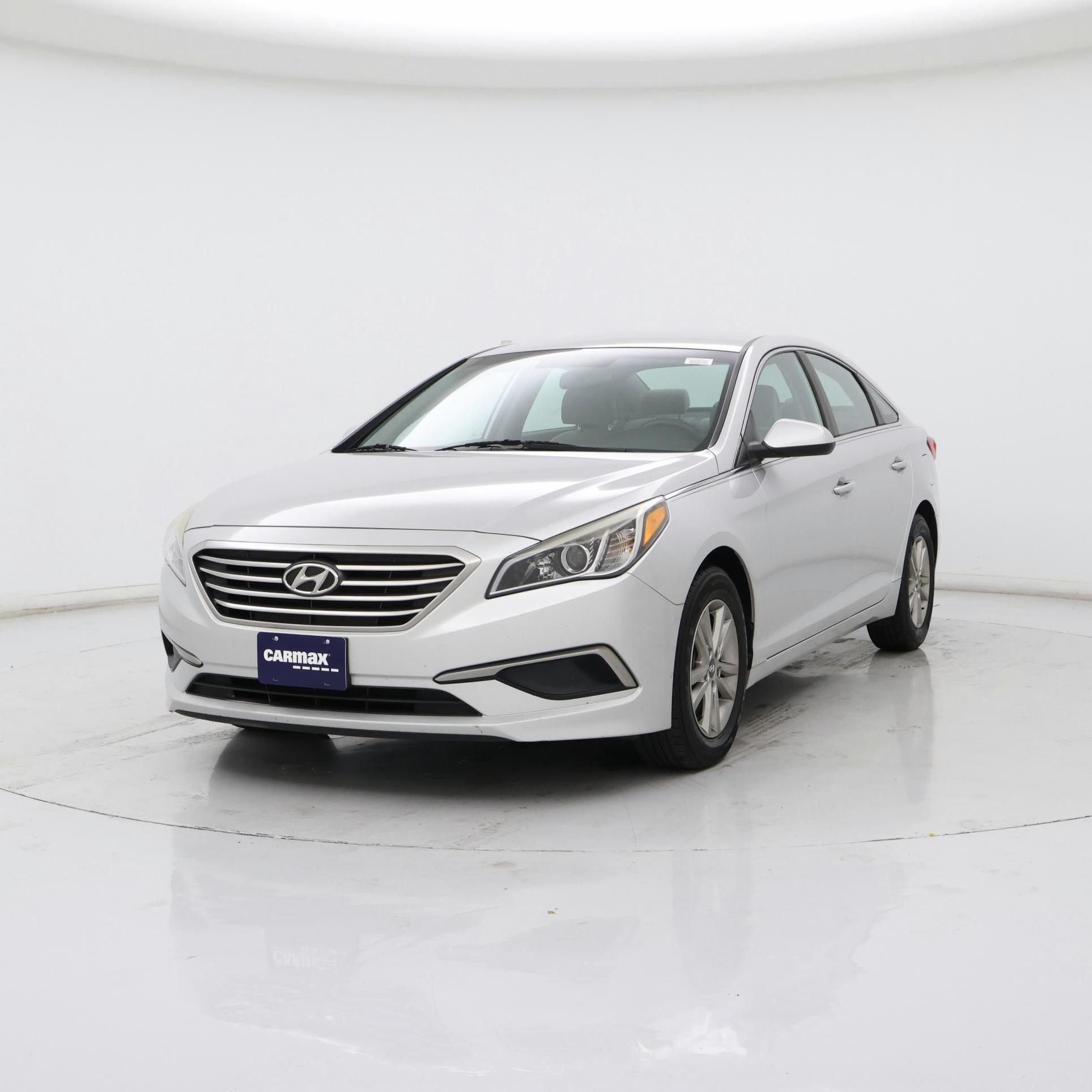 Thumbnail: 2016 Hyundai Sonata - 4