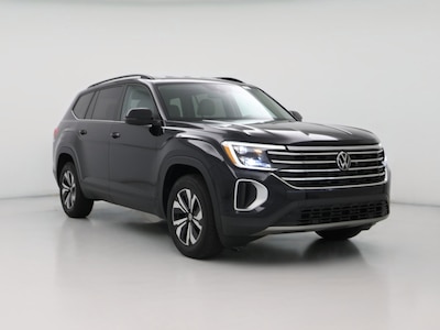 Black 2024 Volkswagen Atlas SE