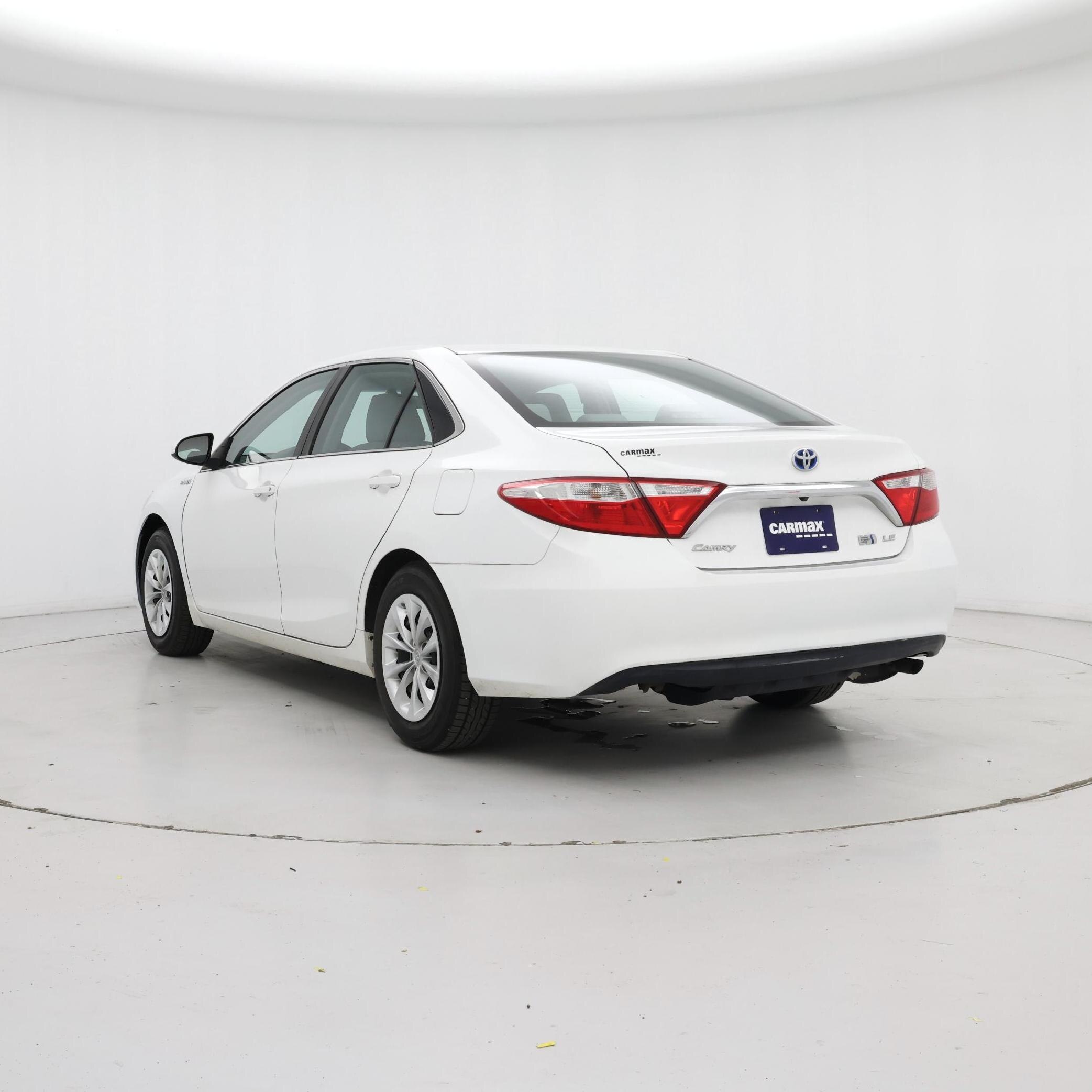 Thumbnail: 2016 Toyota Camry - 2