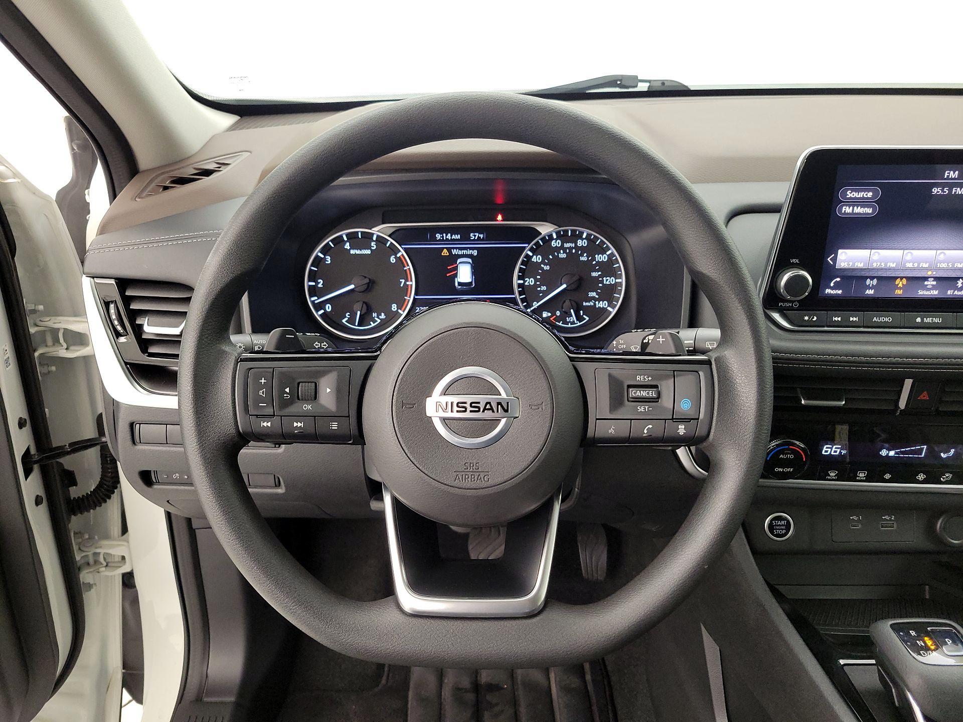 Thumbnail: 2021 Nissan Rogue - 10