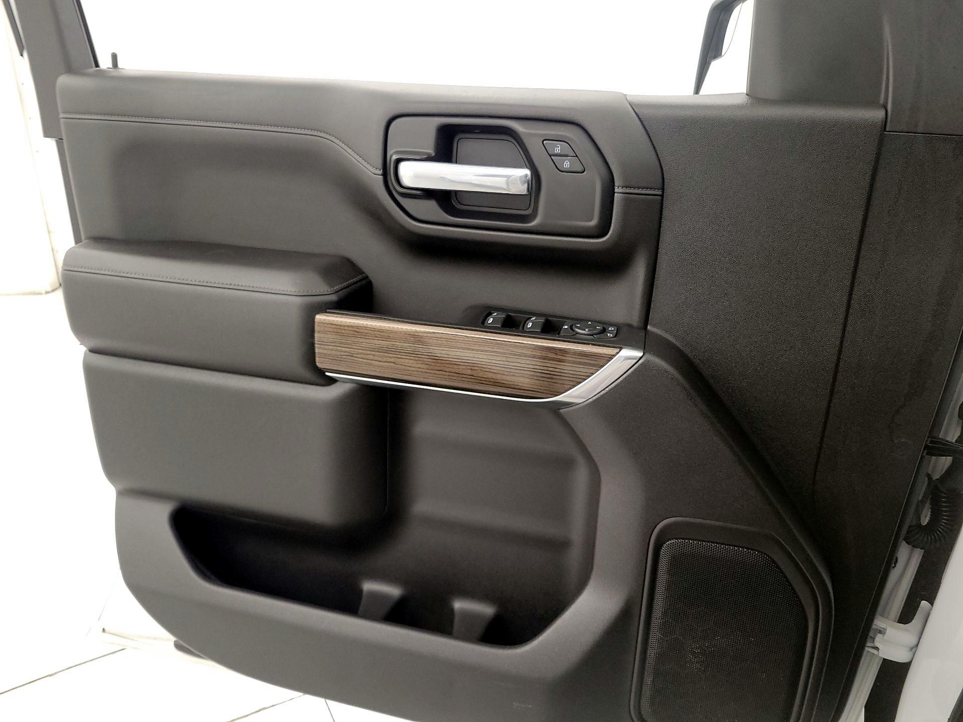 Thumbnail: 2022 Chevrolet Silverado 1500 - 12