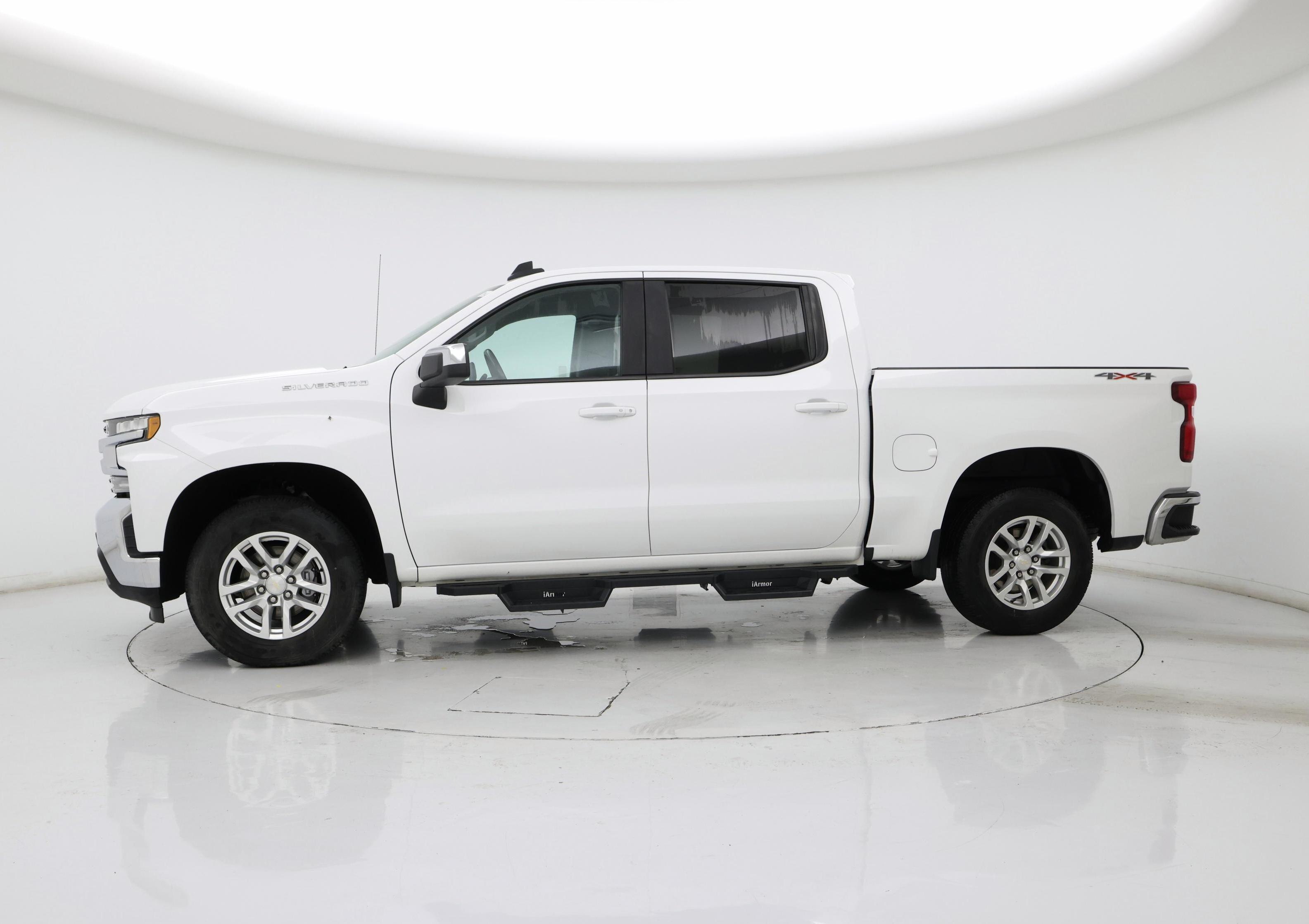 Thumbnail: 2022 Chevrolet Silverado 1500 - 3