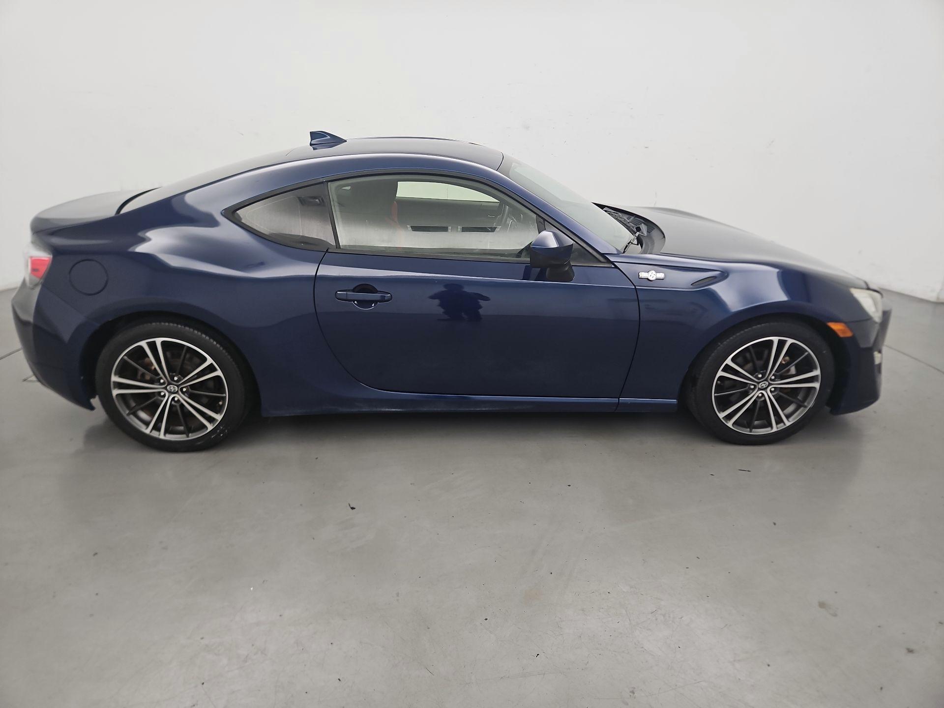 Thumbnail: 2015 Scion FR-S - 4