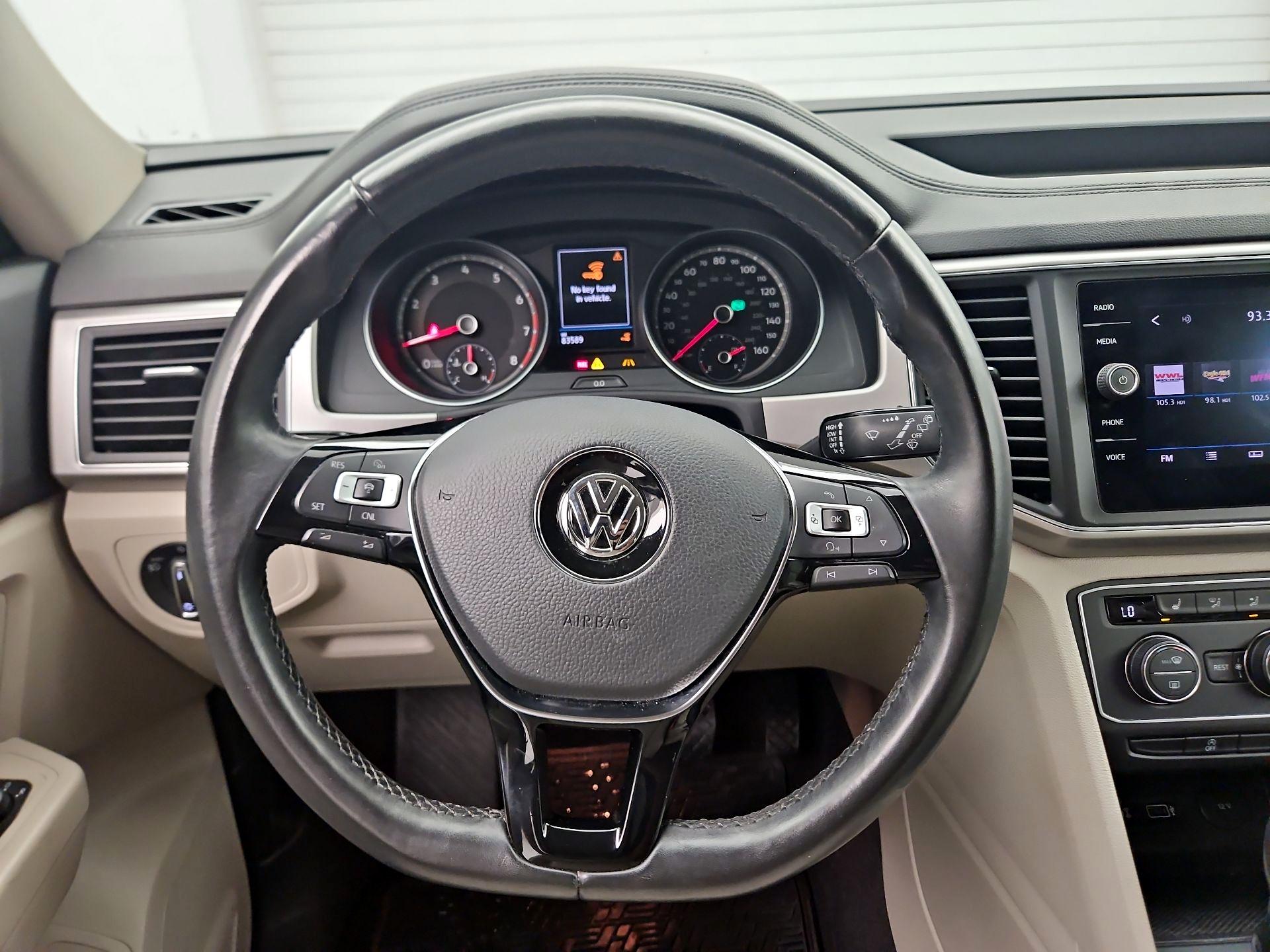 Thumbnail: 2018 Volkswagen Atlas - 10