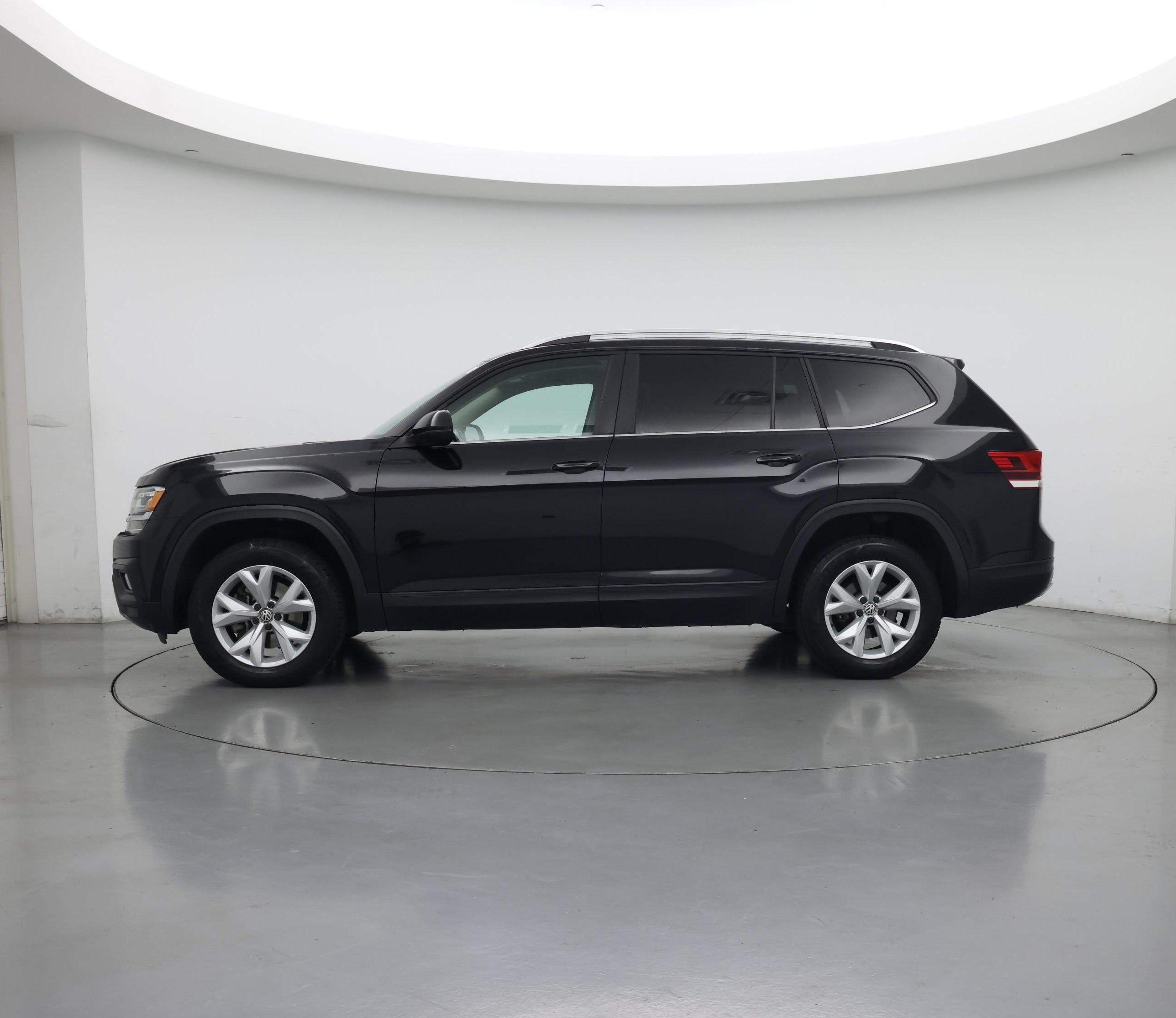 Thumbnail: 2018 Volkswagen Atlas - 3