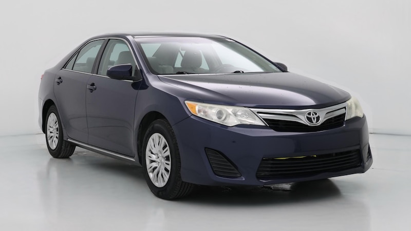 2014 Toyota Camry LE Hero Image