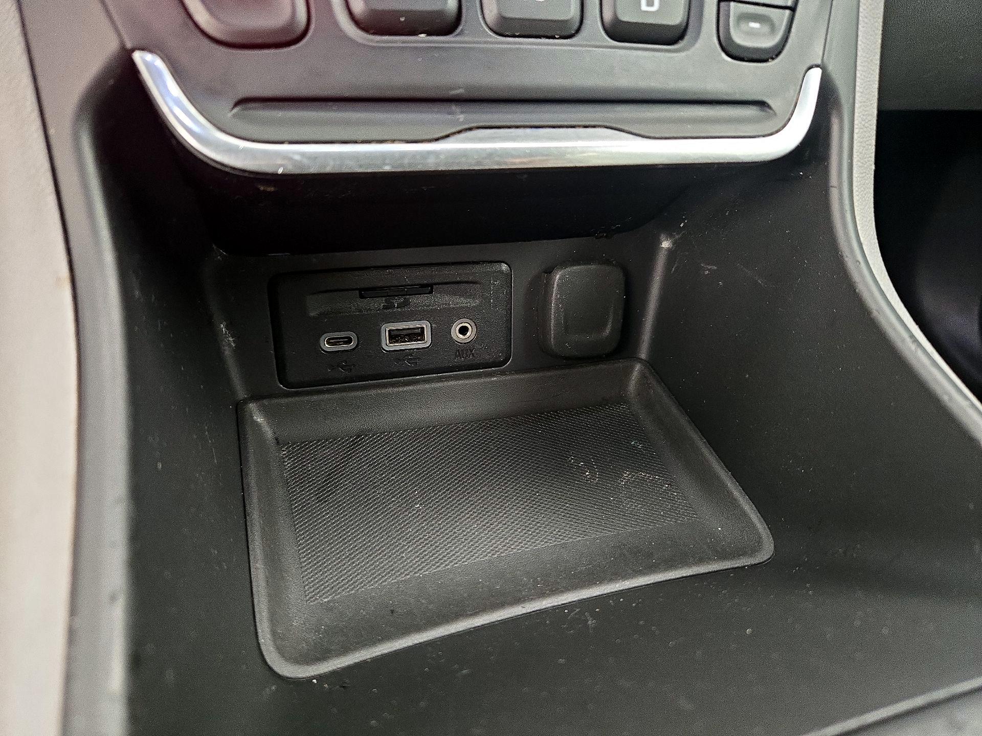 Thumbnail: 2019 GMC Terrain - 18
