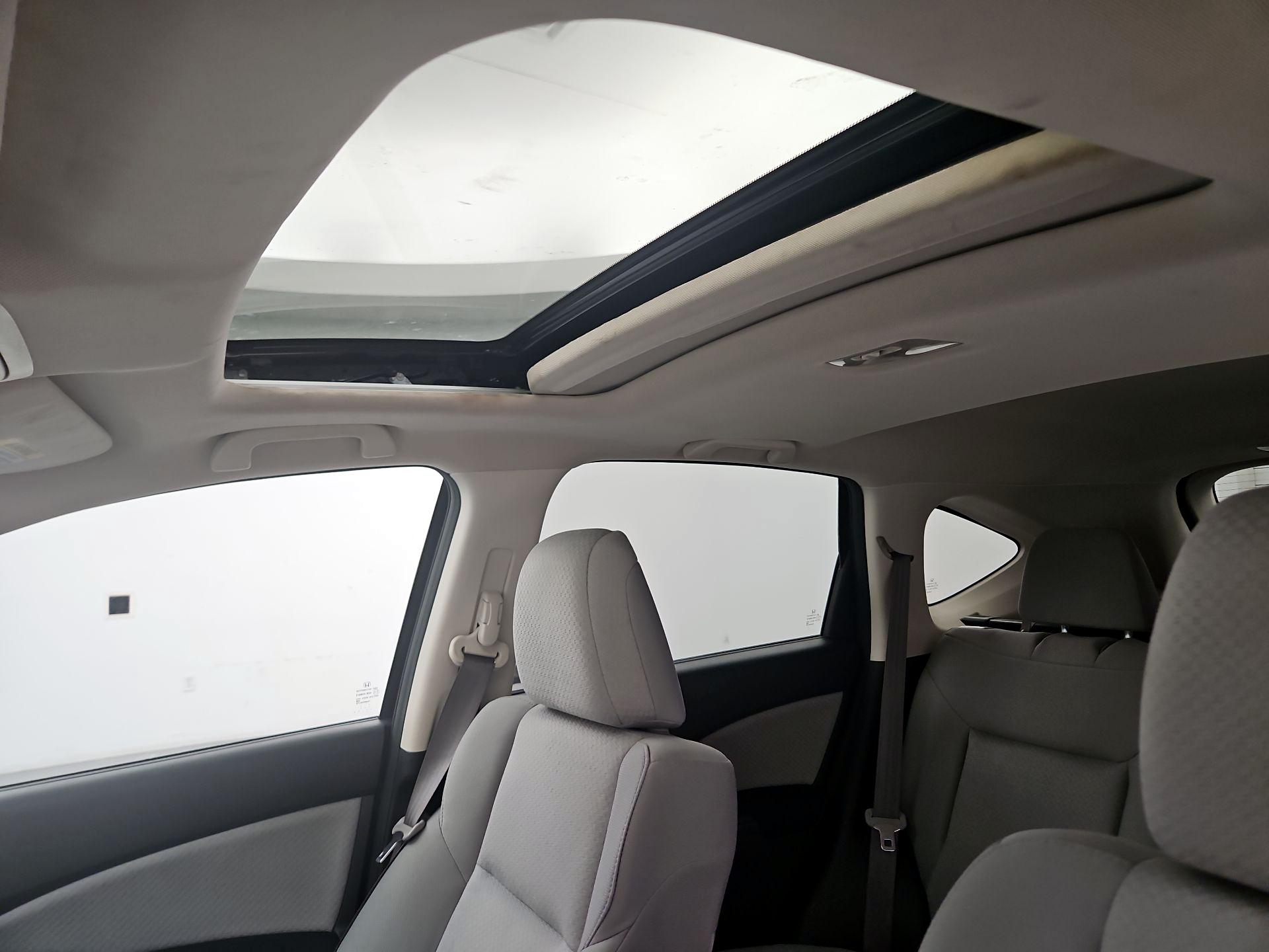 Thumbnail: 2015 Honda CR-V - 18