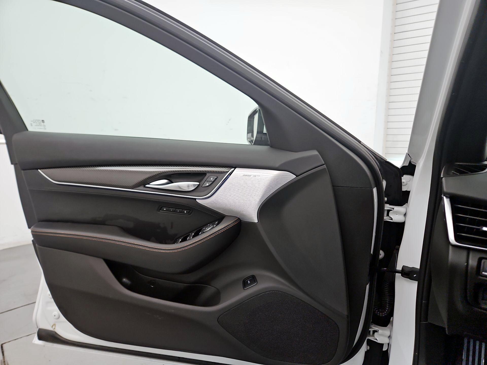 Thumbnail: 2023 Cadillac CT5 - 12