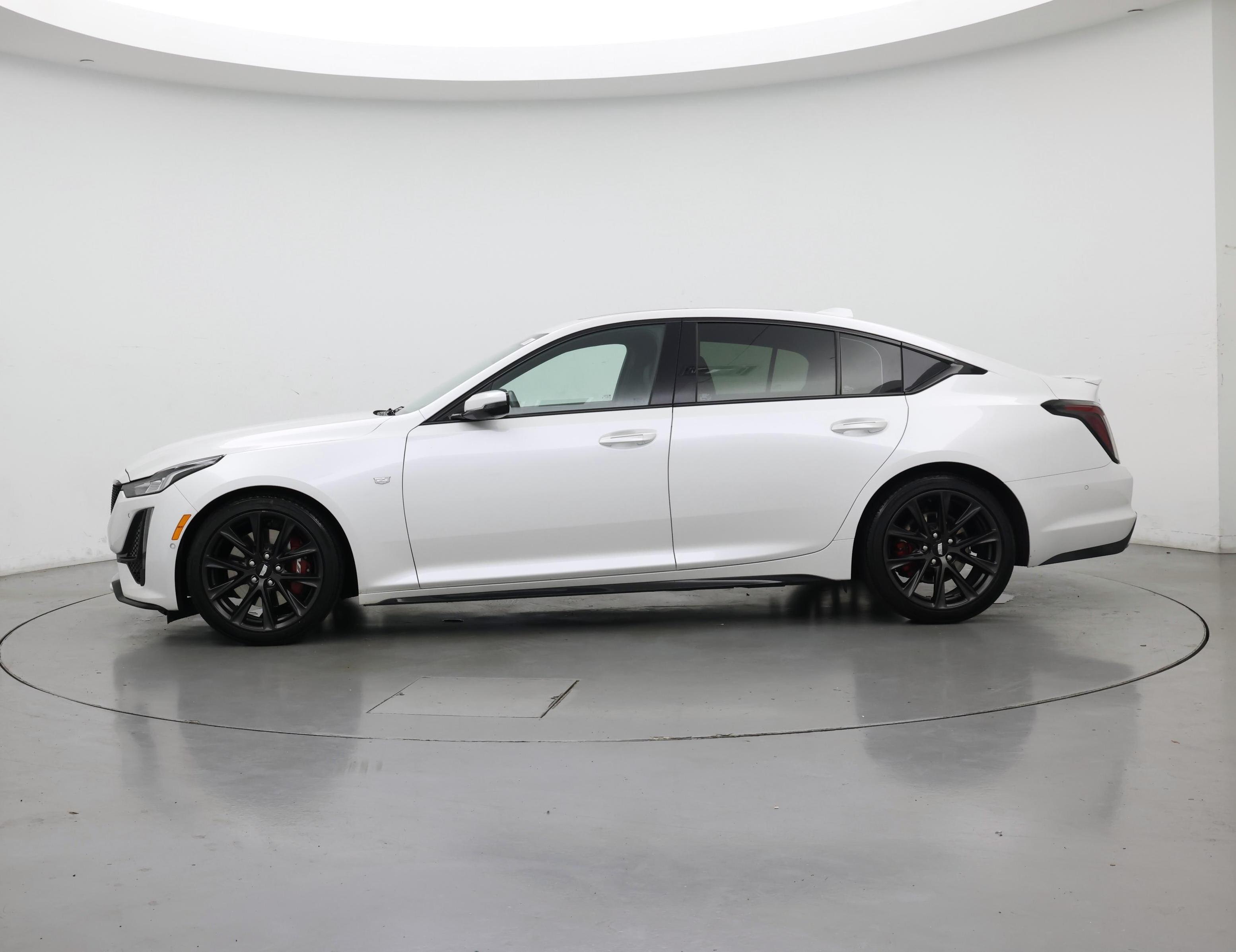 Thumbnail: 2023 Cadillac CT5 - 3
