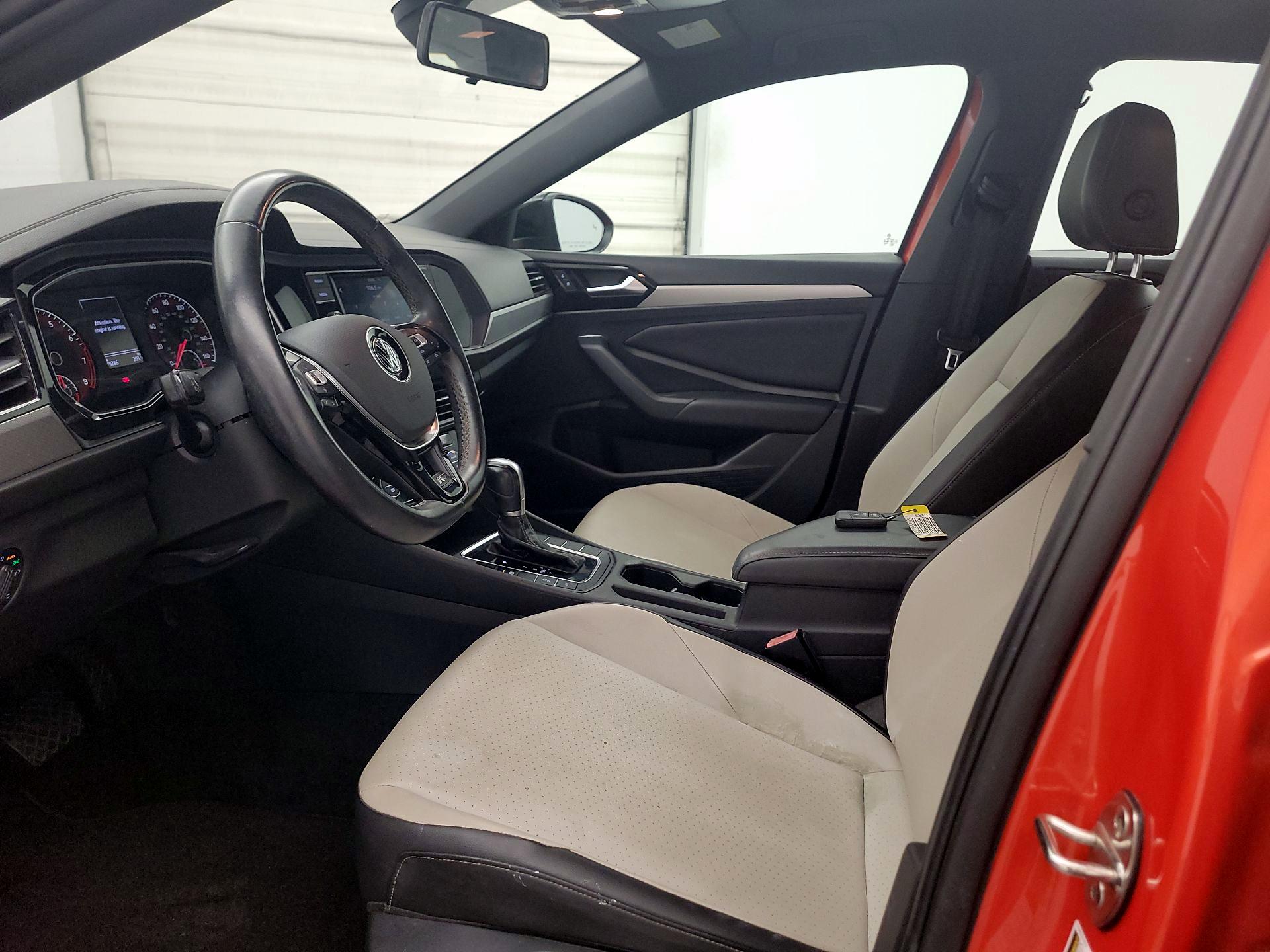 Thumbnail: 2019 Volkswagen Jetta - 11