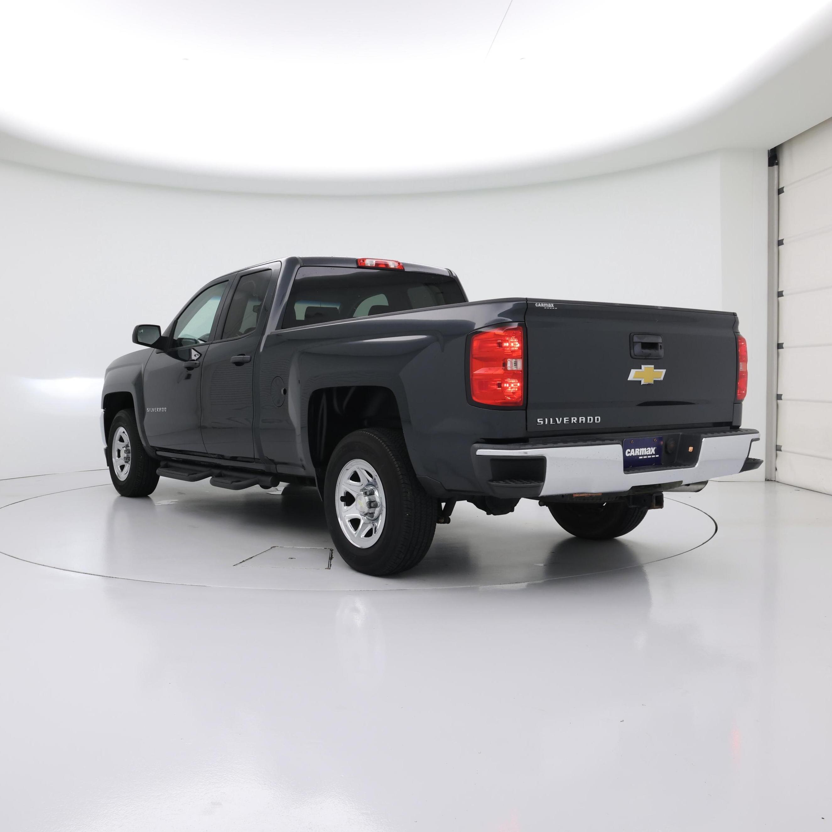 Thumbnail: 2017 Chevrolet Silverado 1500 - 2