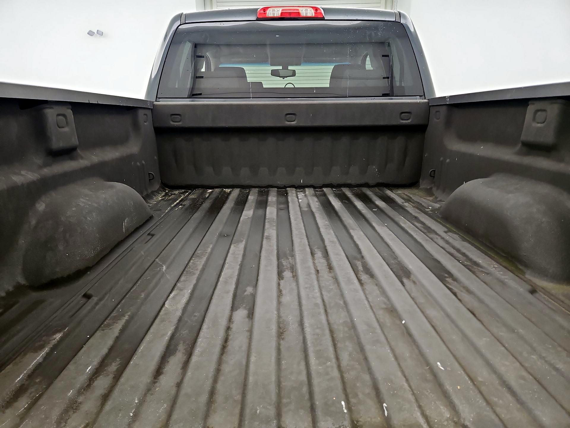 Thumbnail: 2017 Chevrolet Silverado 1500 - 20