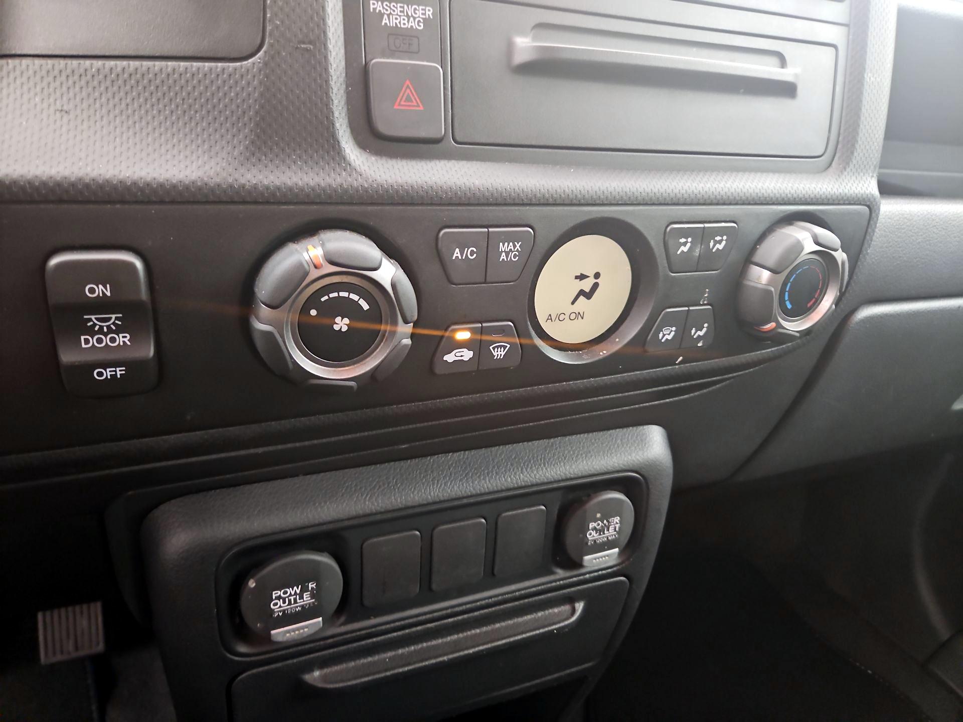 Thumbnail: 2013 Honda Ridgeline - 15