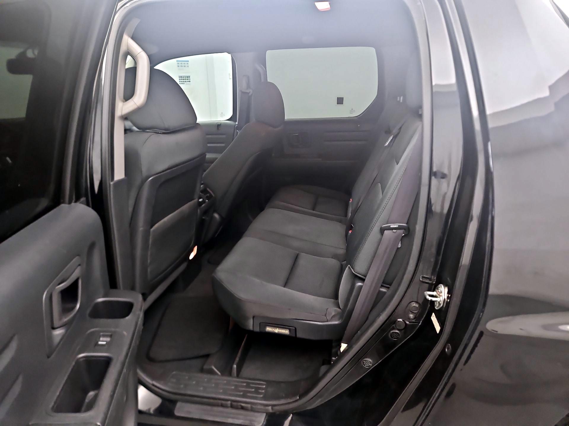 Thumbnail: 2013 Honda Ridgeline - 18
