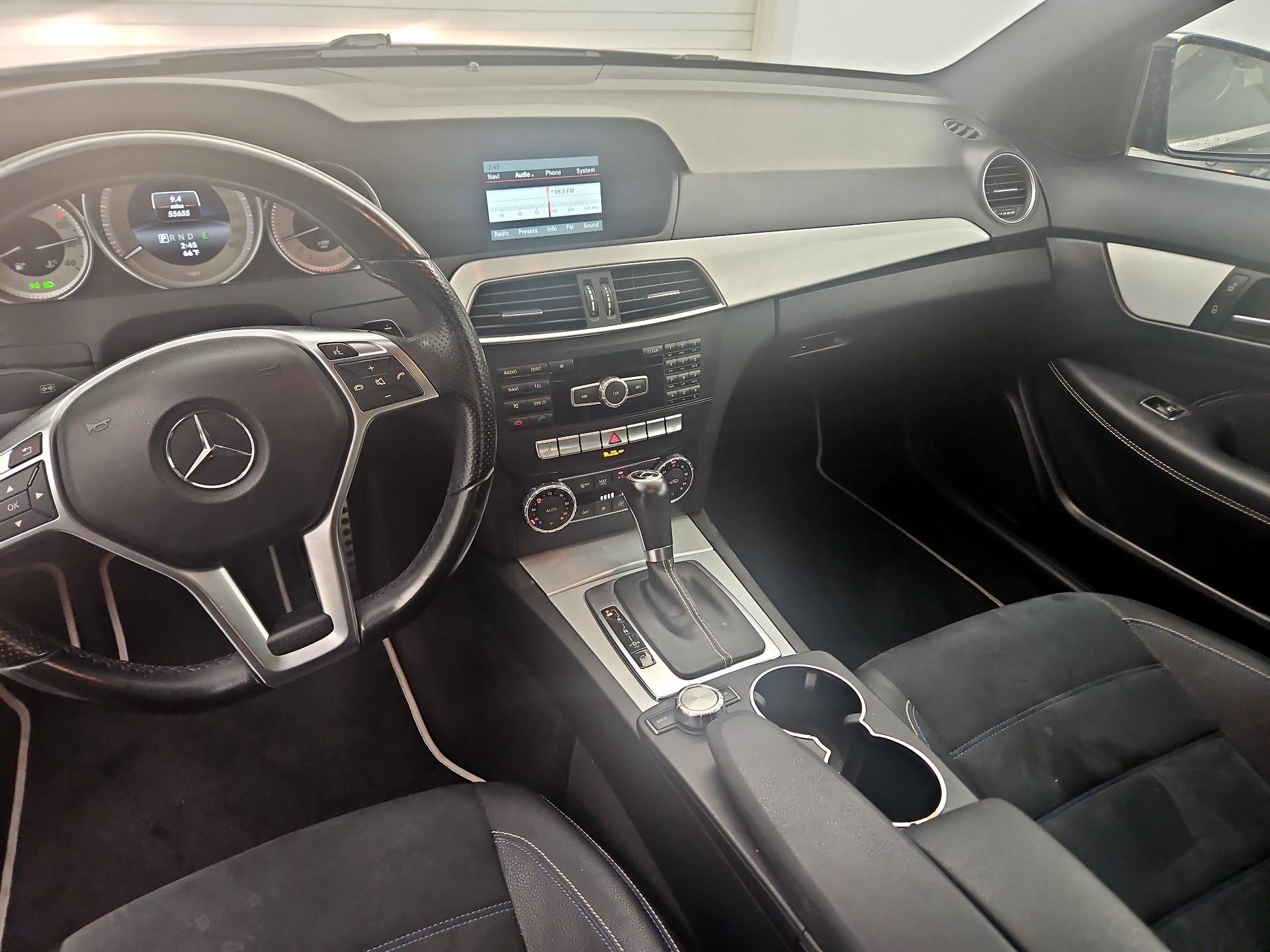 Thumbnail: 2015 Mercedes-Benz C-Class - 9
