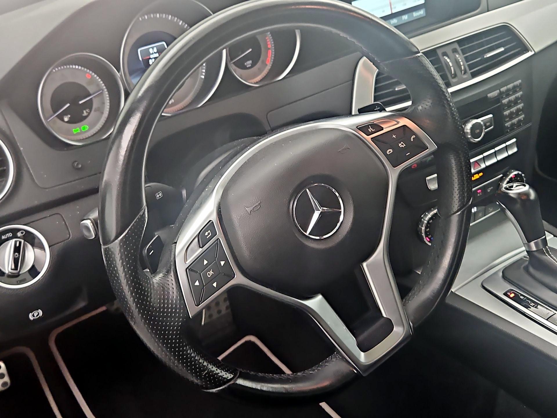 Thumbnail: 2015 Mercedes-Benz C-Class - 10
