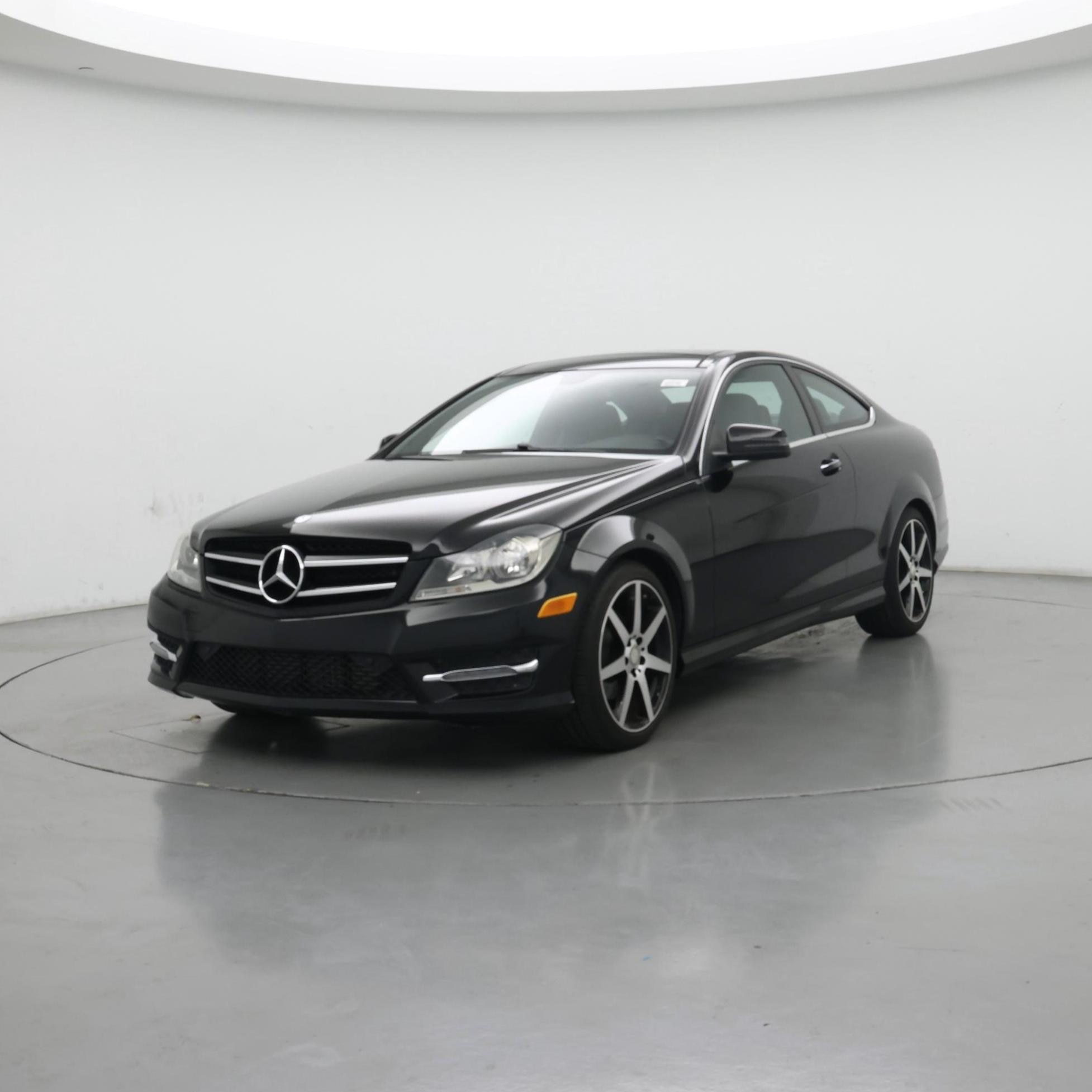 Thumbnail: 2015 Mercedes-Benz C-Class - 4