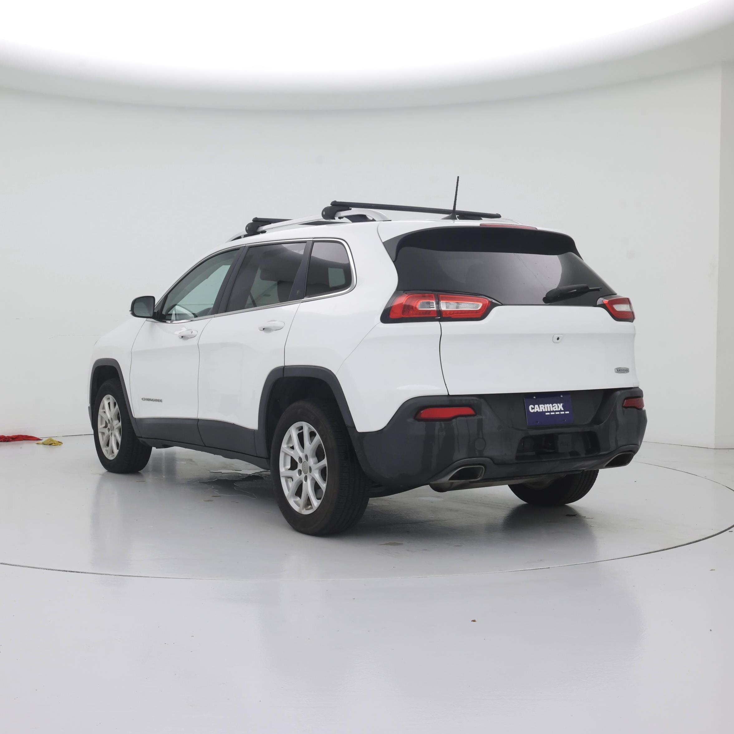 Thumbnail: 2017 Jeep Cherokee - 2