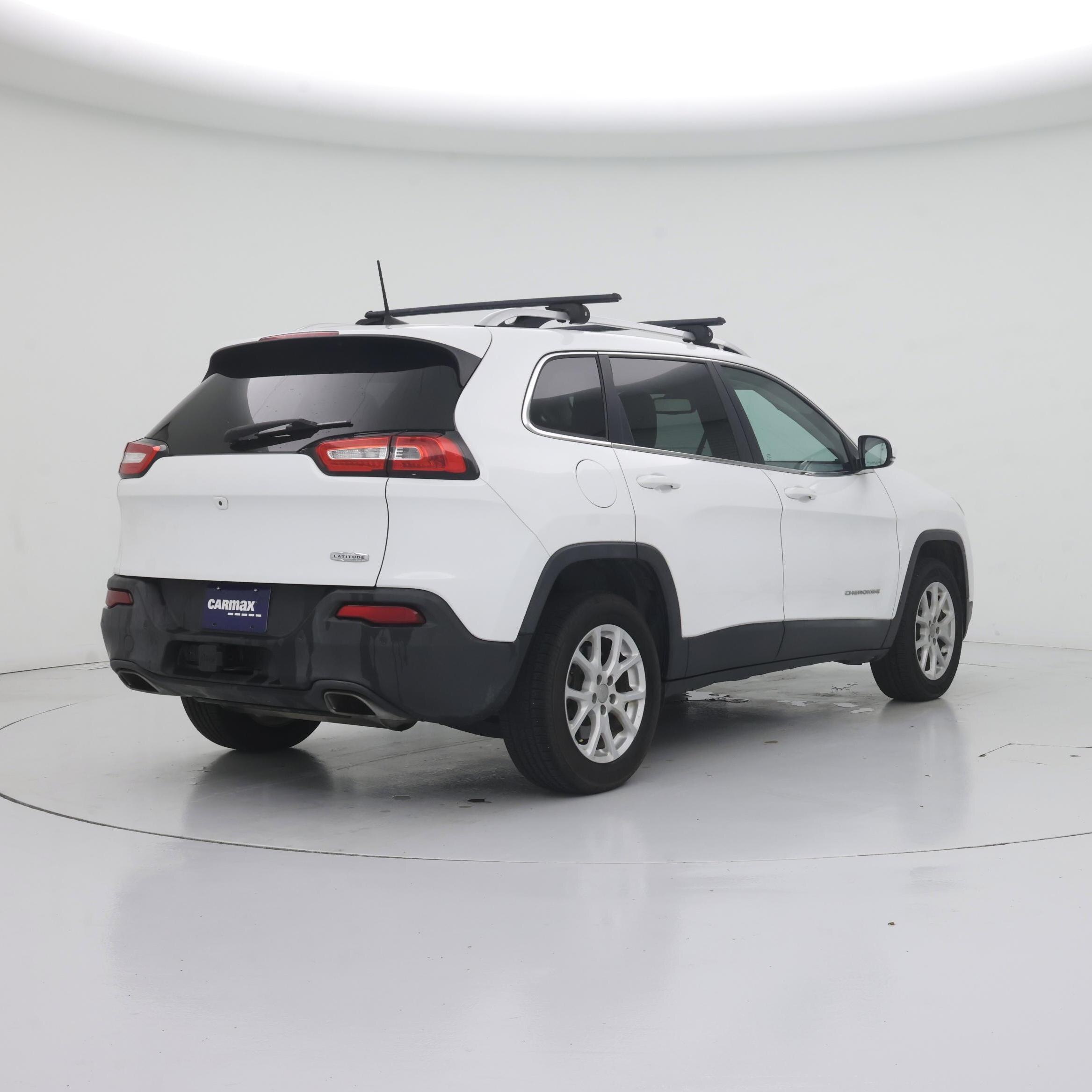 Thumbnail: 2017 Jeep Cherokee - 8
