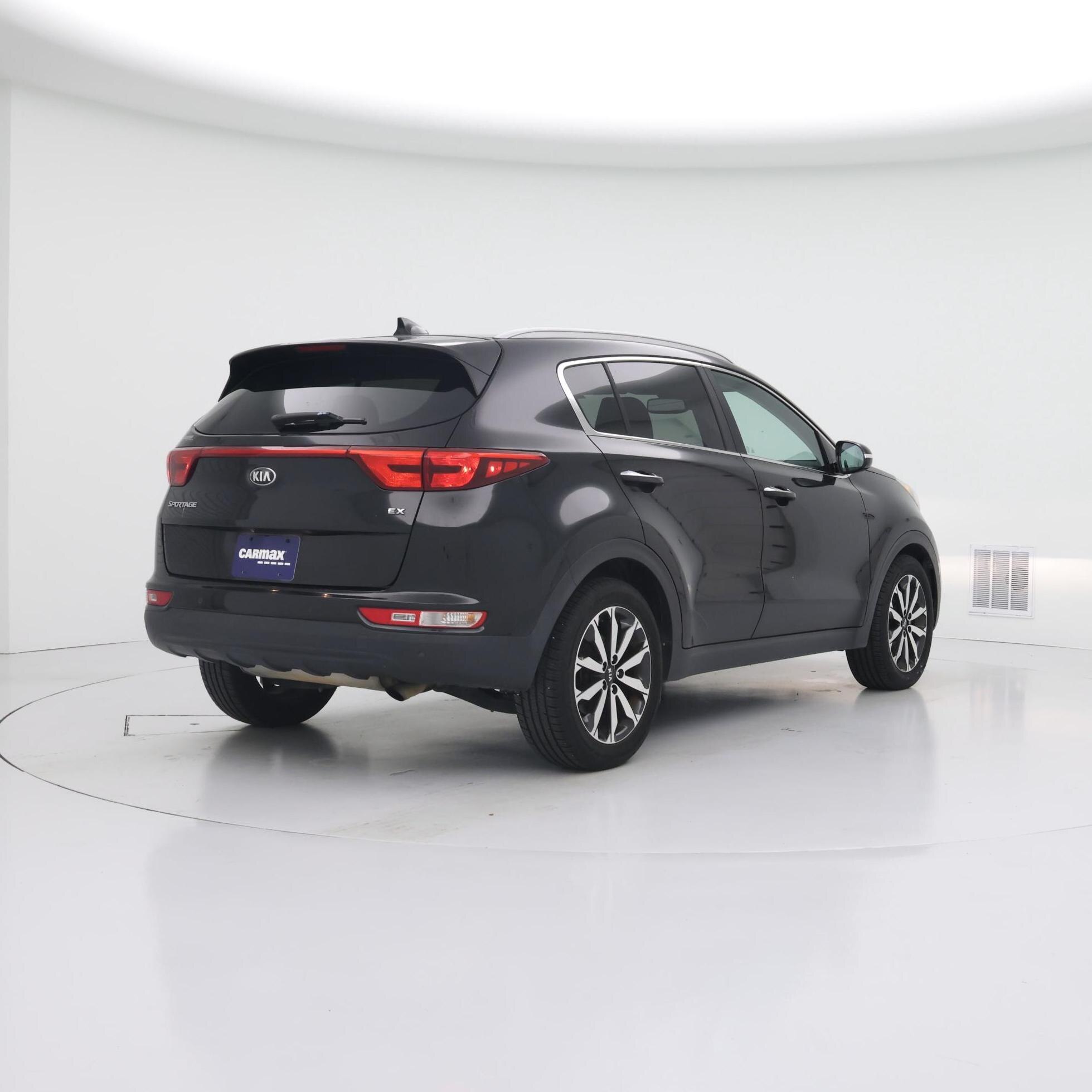 Thumbnail: 2017 Kia Sportage - 8