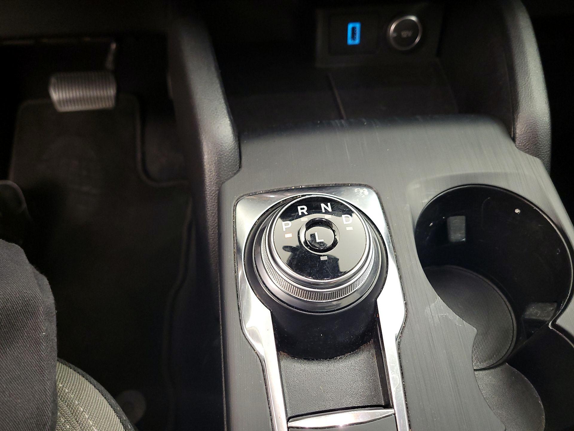 Thumbnail: 2020 Ford Escape - 18