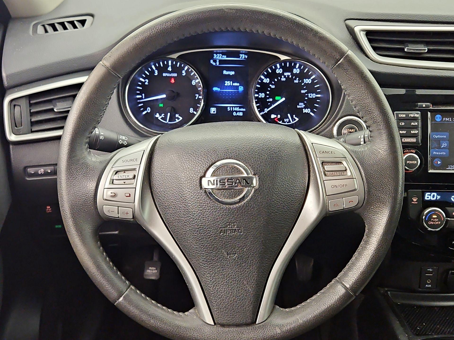 Thumbnail: 2016 Nissan Rogue - 10