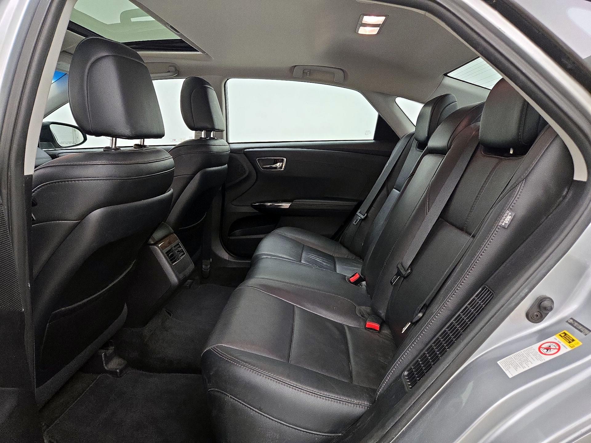 Thumbnail: 2015 Toyota Avalon - 20