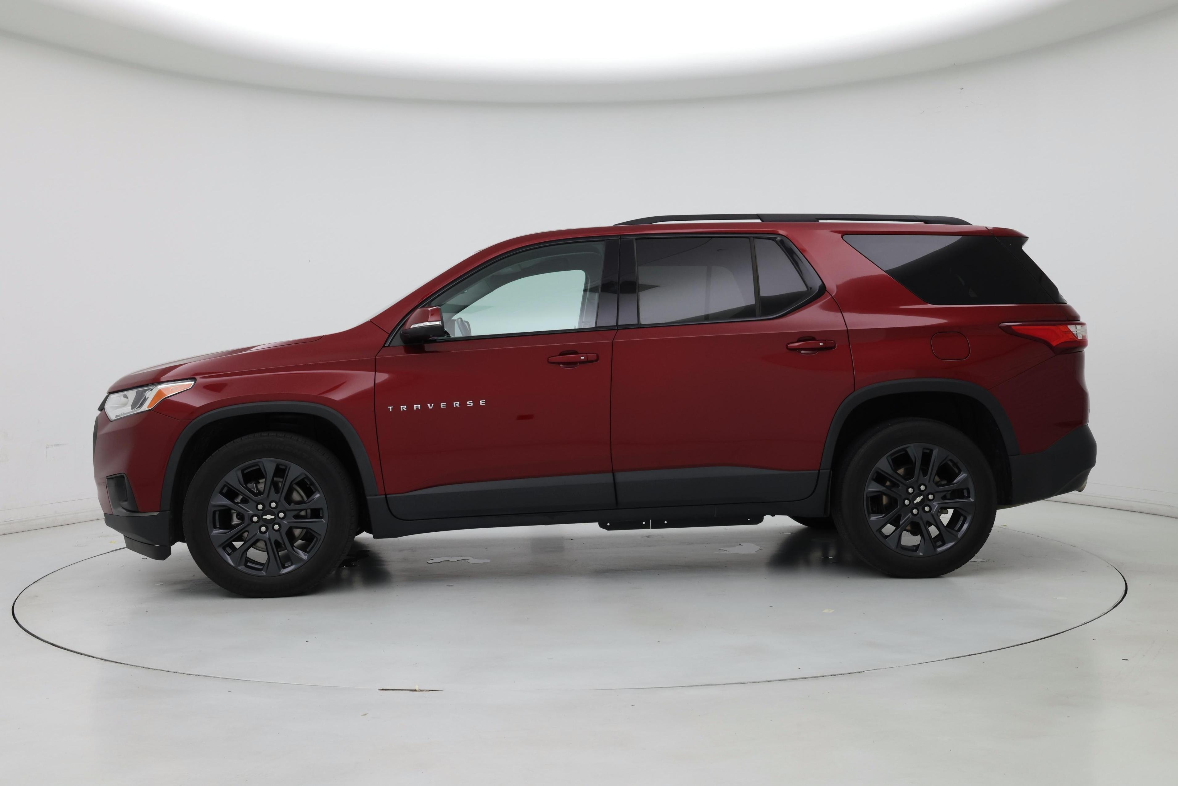 Thumbnail: 2021 Chevrolet Traverse - 3