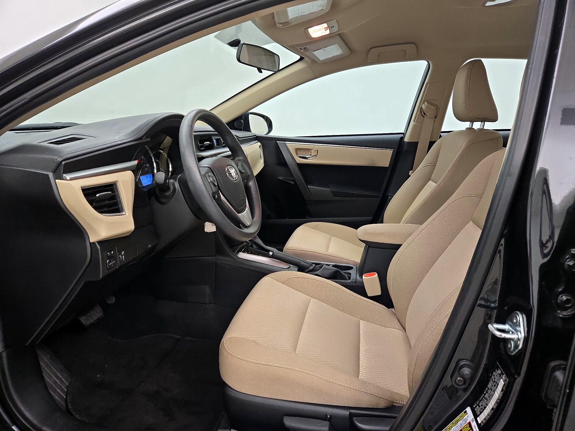 Thumbnail: 2015 Toyota Corolla - 11
