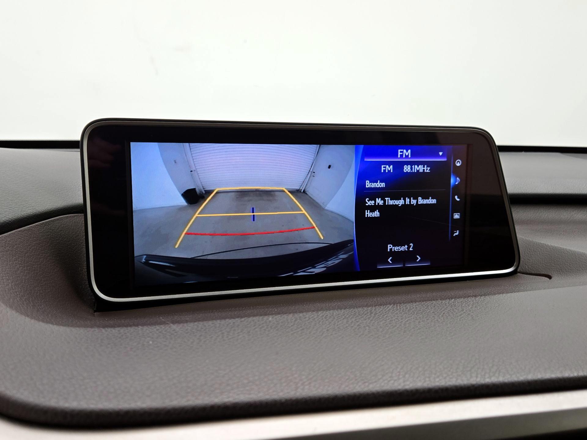 Thumbnail: 2016 Lexus RX - 15