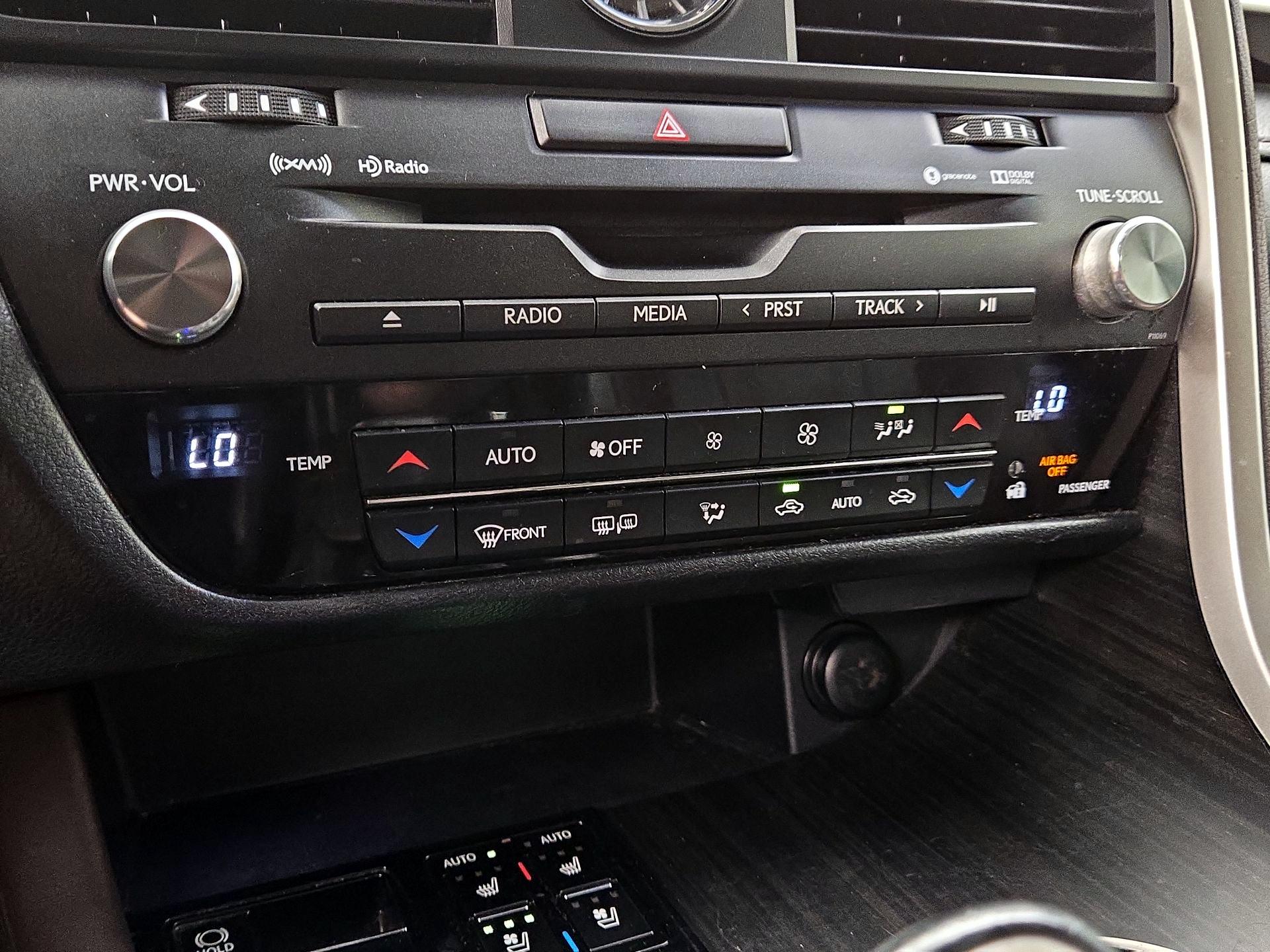 Thumbnail: 2016 Lexus RX - 17
