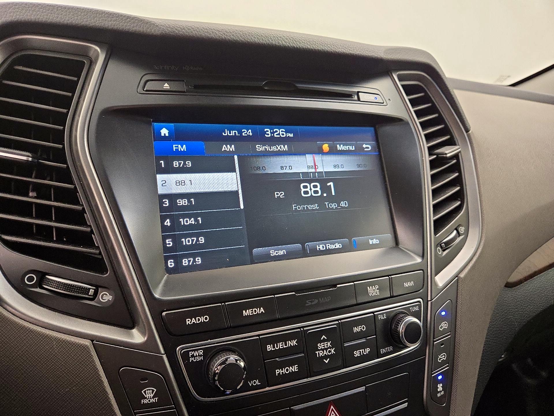 Thumbnail: 2018 Hyundai Santa Fe - 16