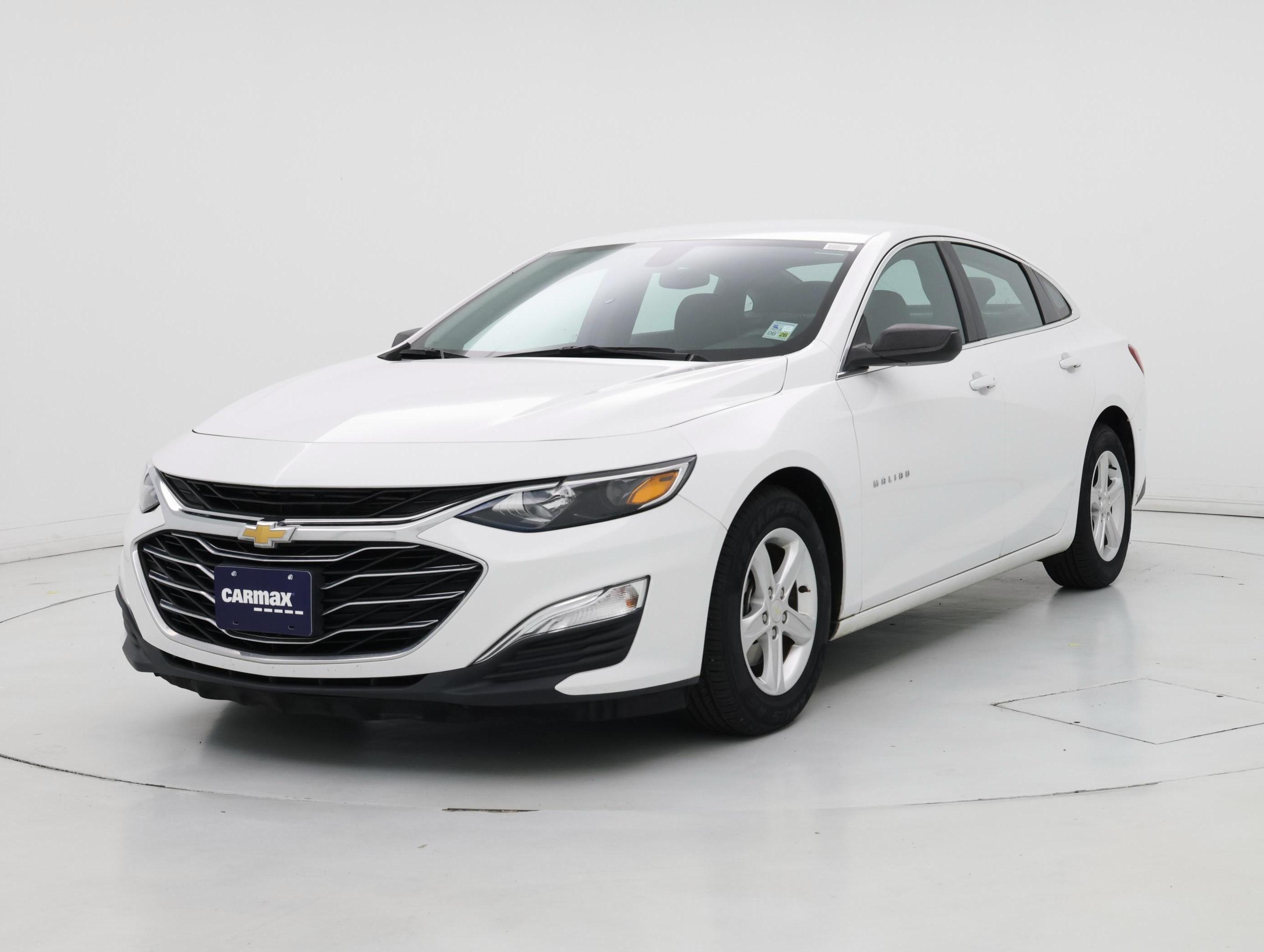 Thumbnail: 2020 Chevrolet Malibu - 4