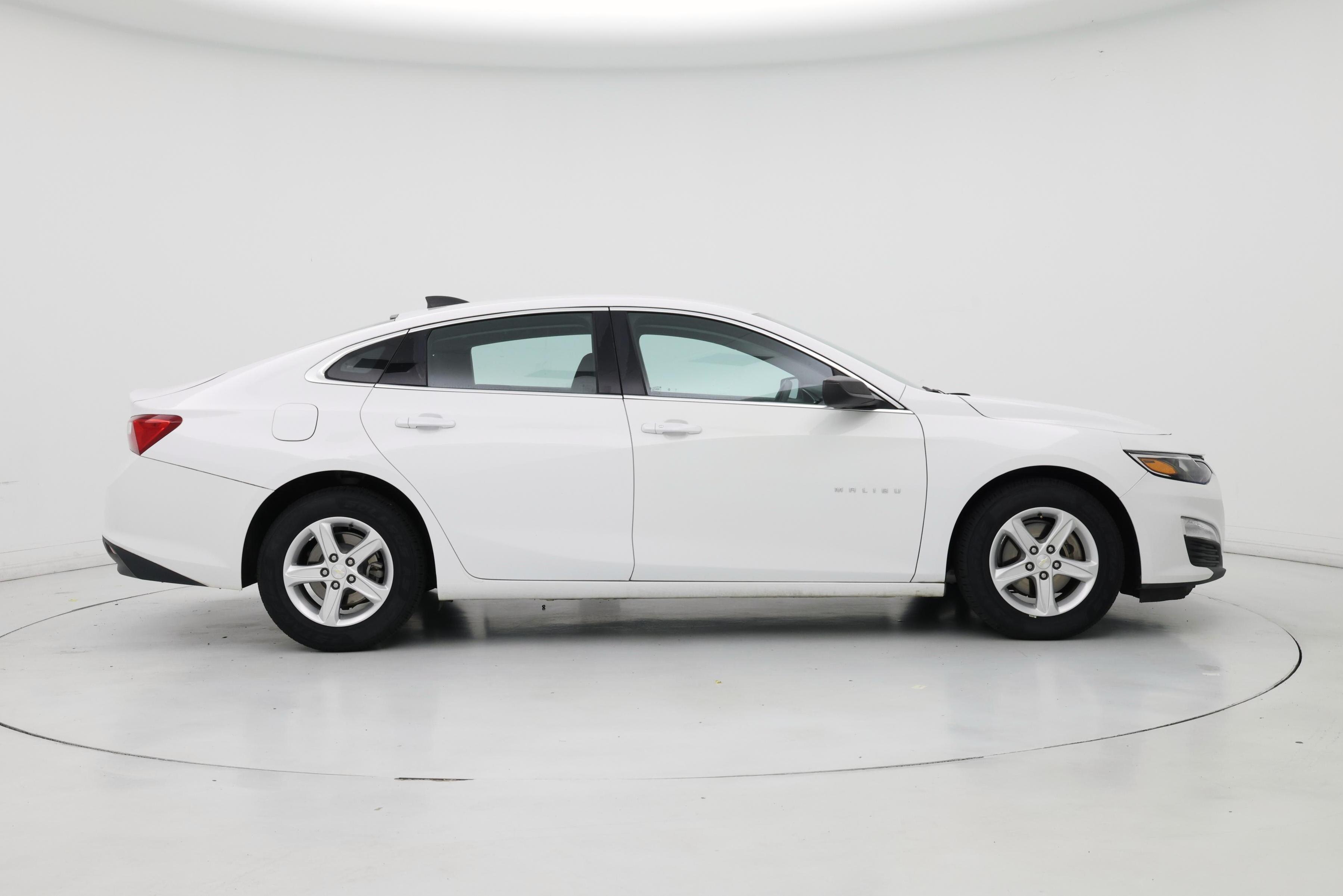 Thumbnail: 2020 Chevrolet Malibu - 7