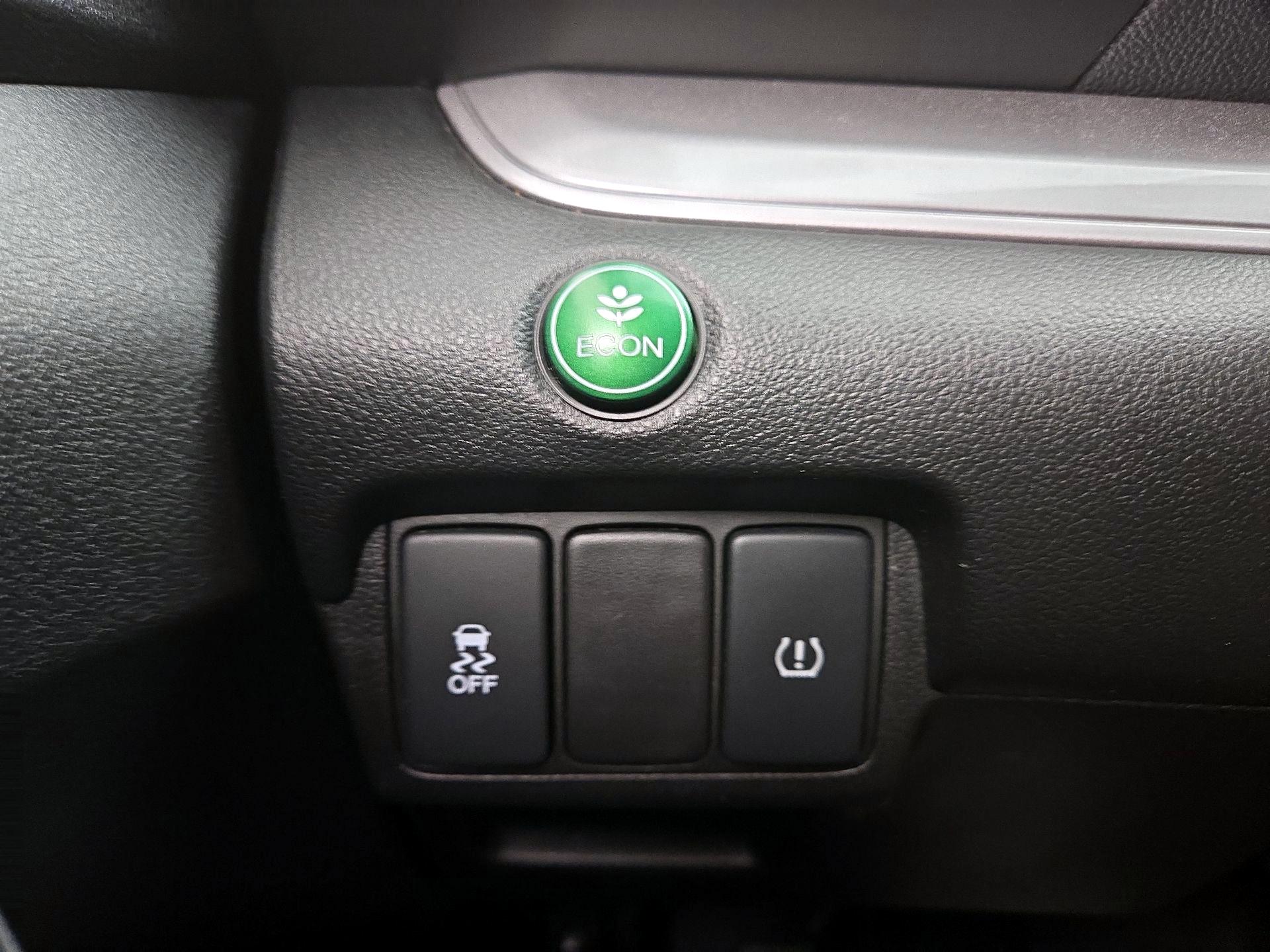 Thumbnail: 2015 Honda CR-V - 13