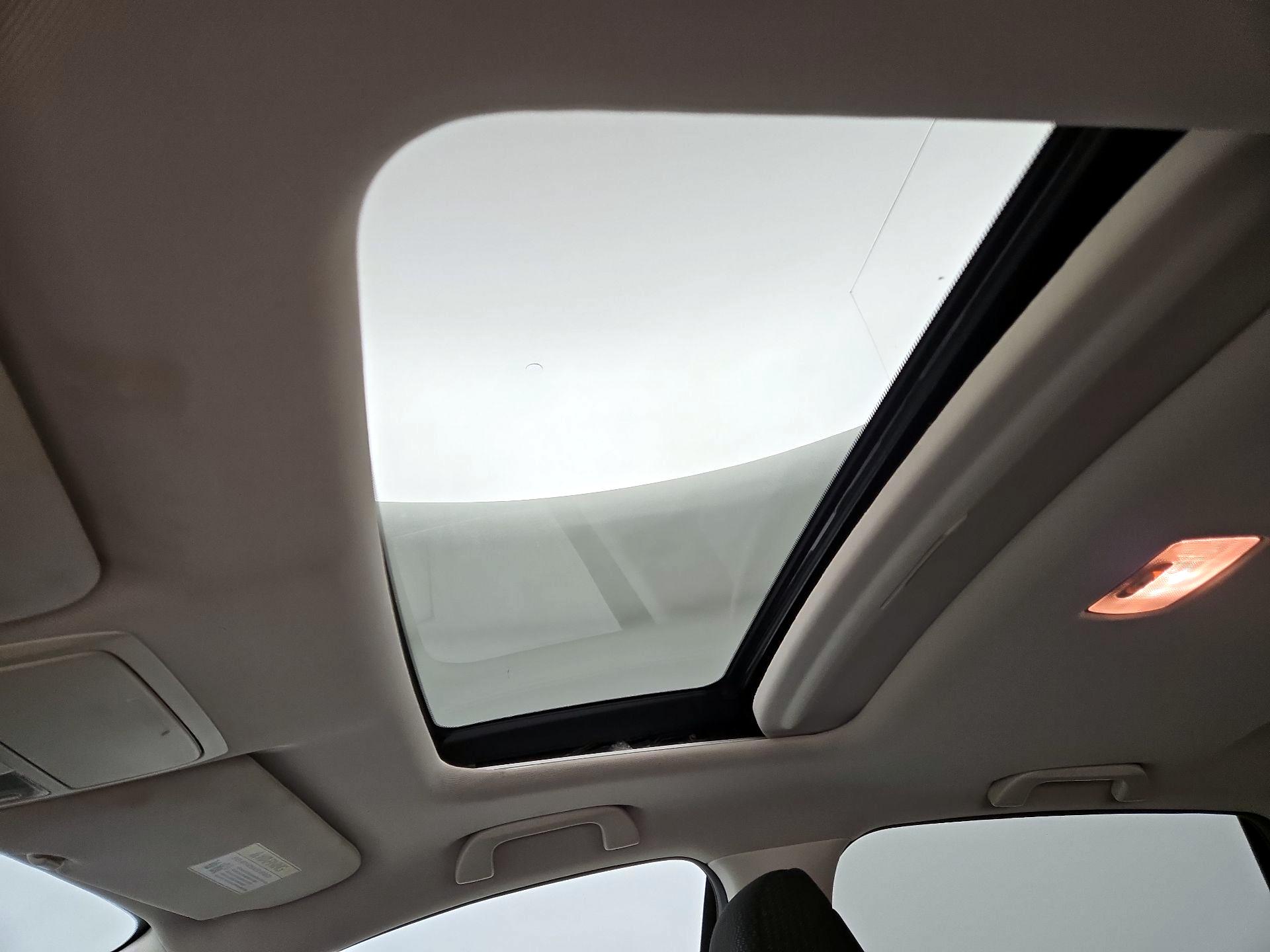 Thumbnail: 2015 Honda CR-V - 19