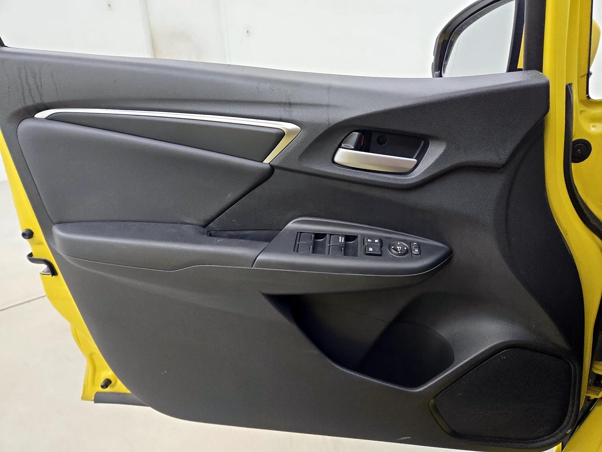 Thumbnail: 2015 Honda Fit - 12