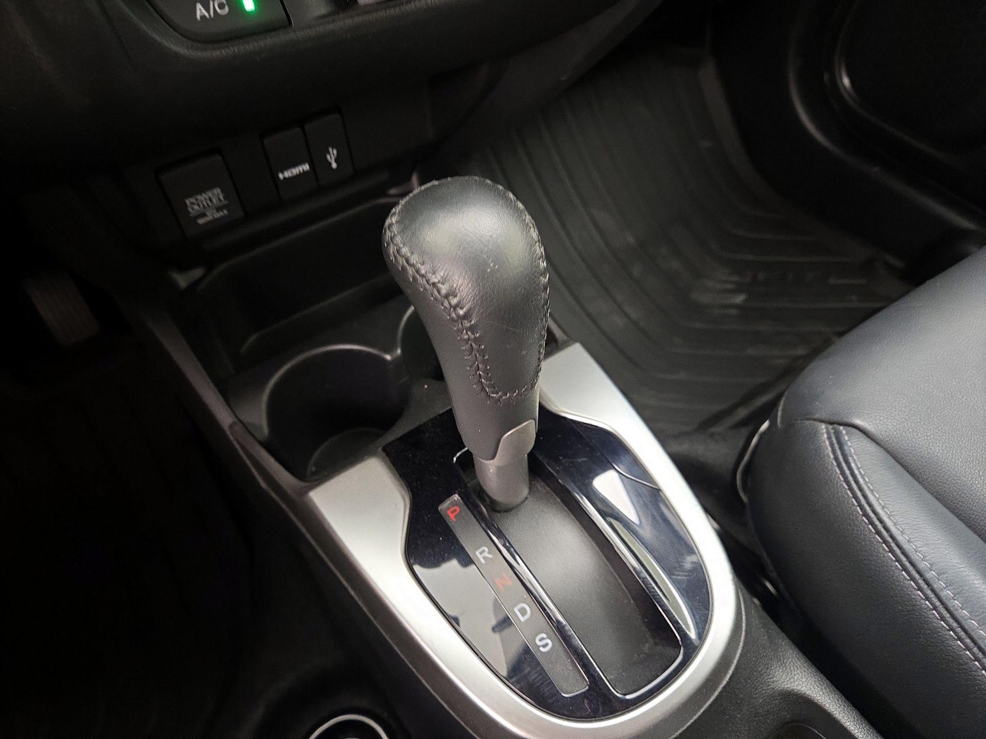 Thumbnail: 2015 Honda Fit - 17