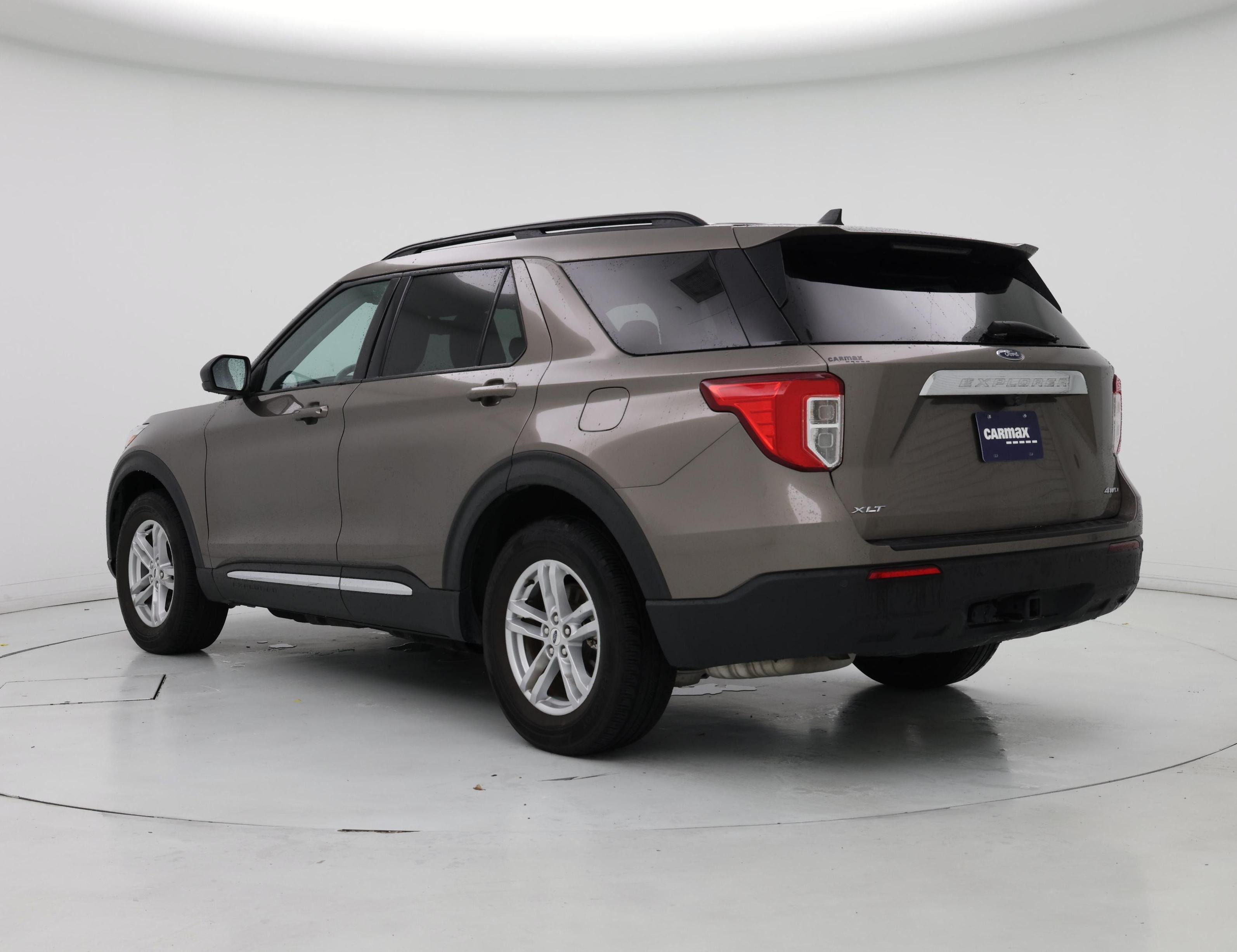 Thumbnail: 2021 Ford Explorer - 2