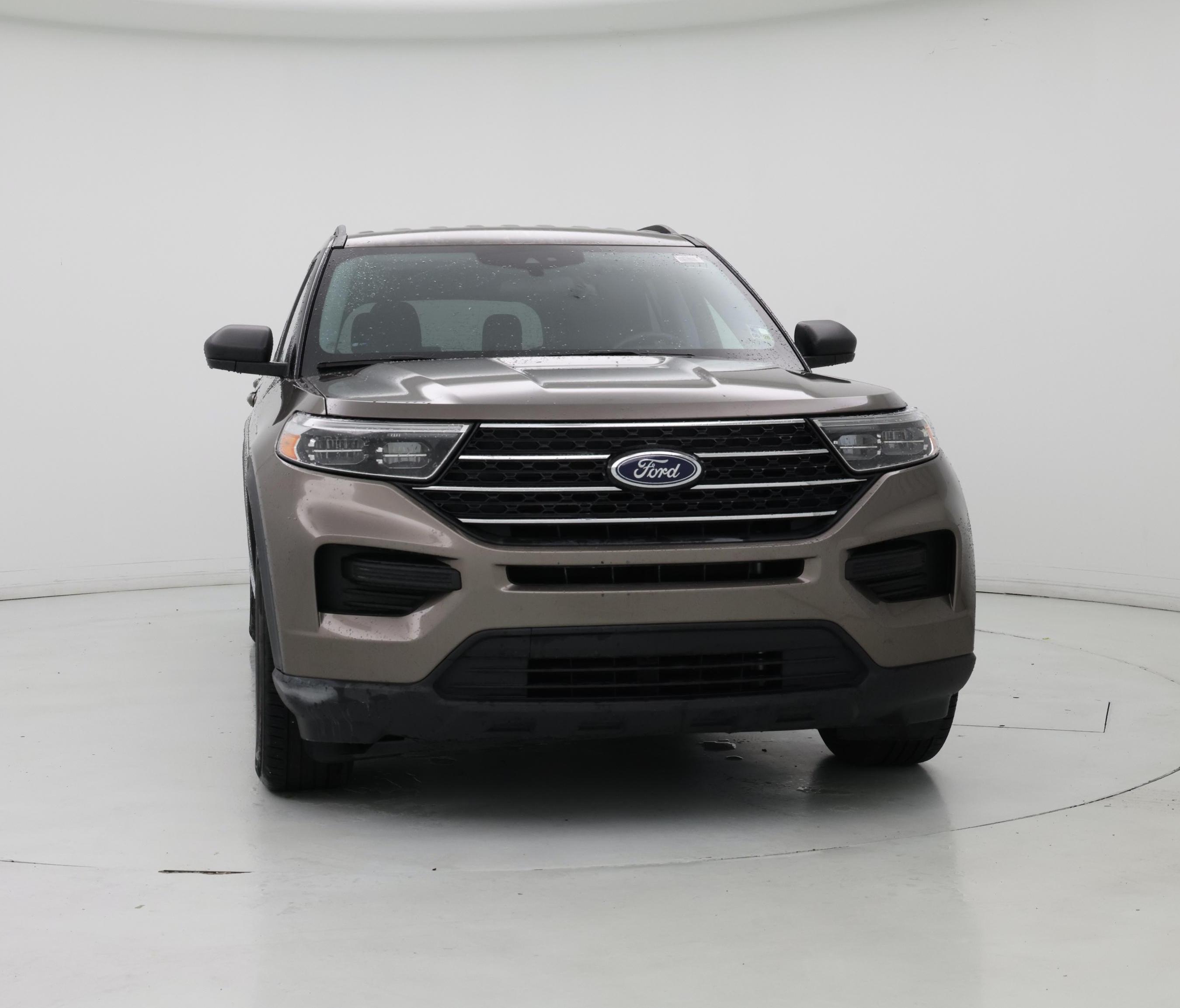 Thumbnail: 2021 Ford Explorer - 5