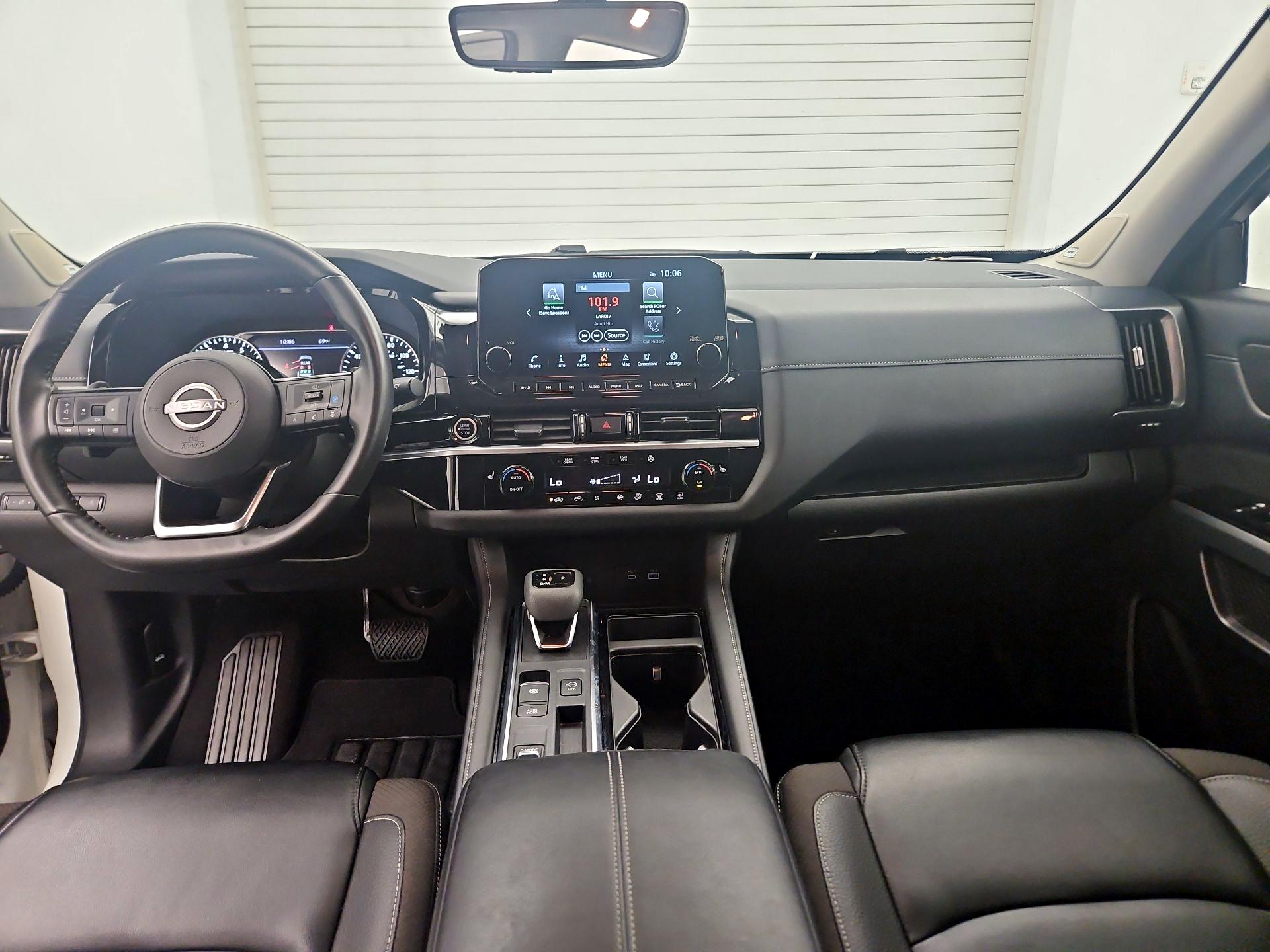 Thumbnail: 2024 Nissan Pathfinder - 9