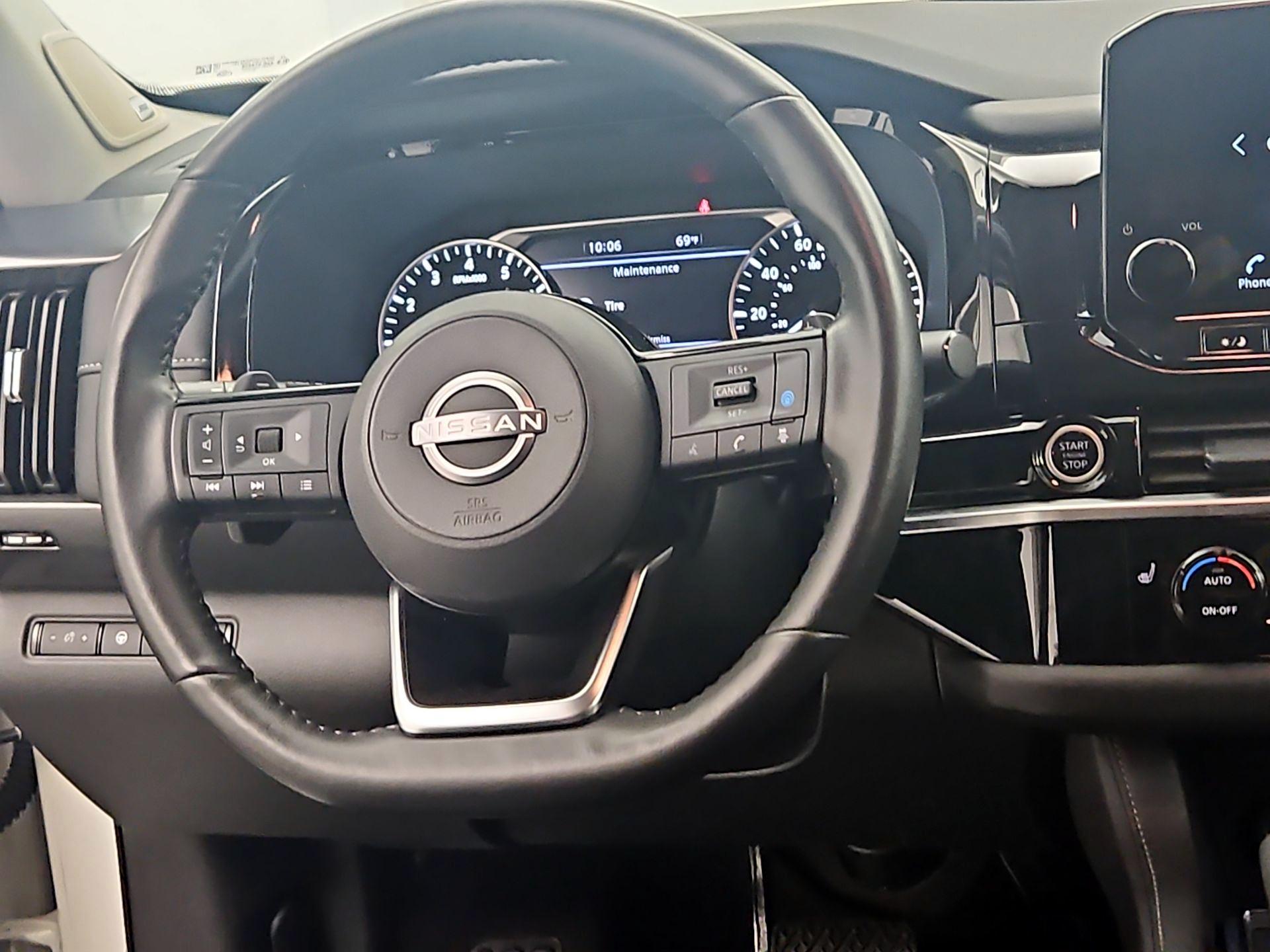 Thumbnail: 2024 Nissan Pathfinder - 10